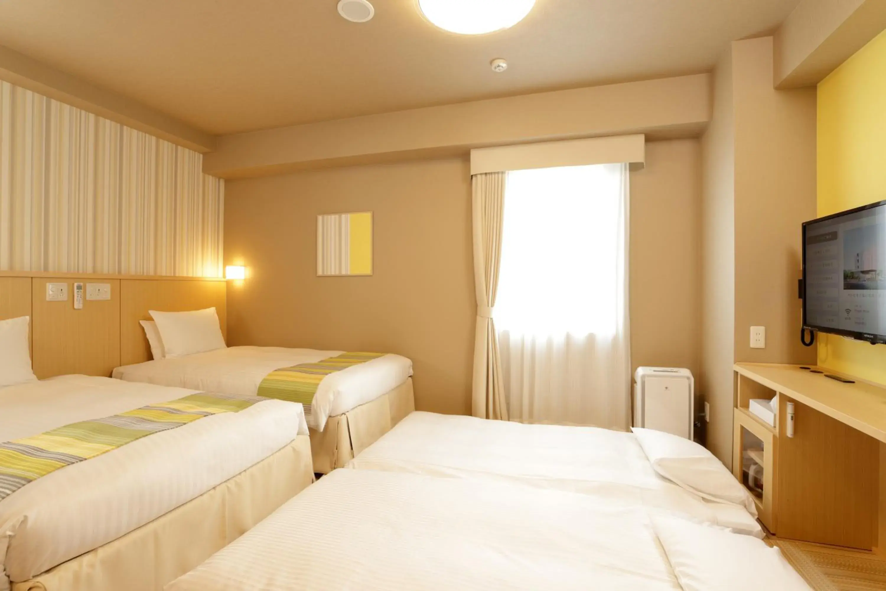 Twin Room with 2 Futons (4 Adult) in Hiyori Hotel Maihama Twin Room with 2 Futons (4 Adult) in Hiyori Hotel Maihama