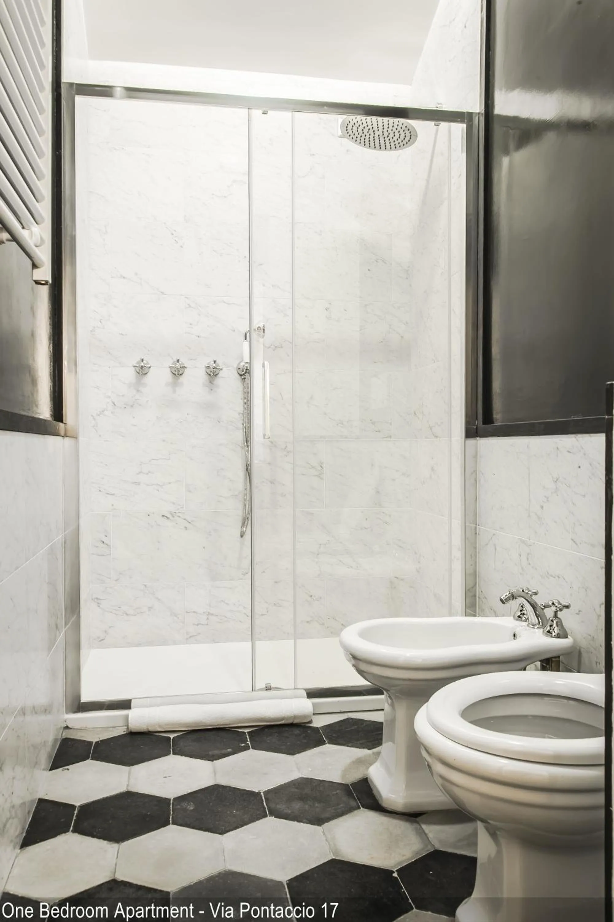 Shower in Brera Apartments