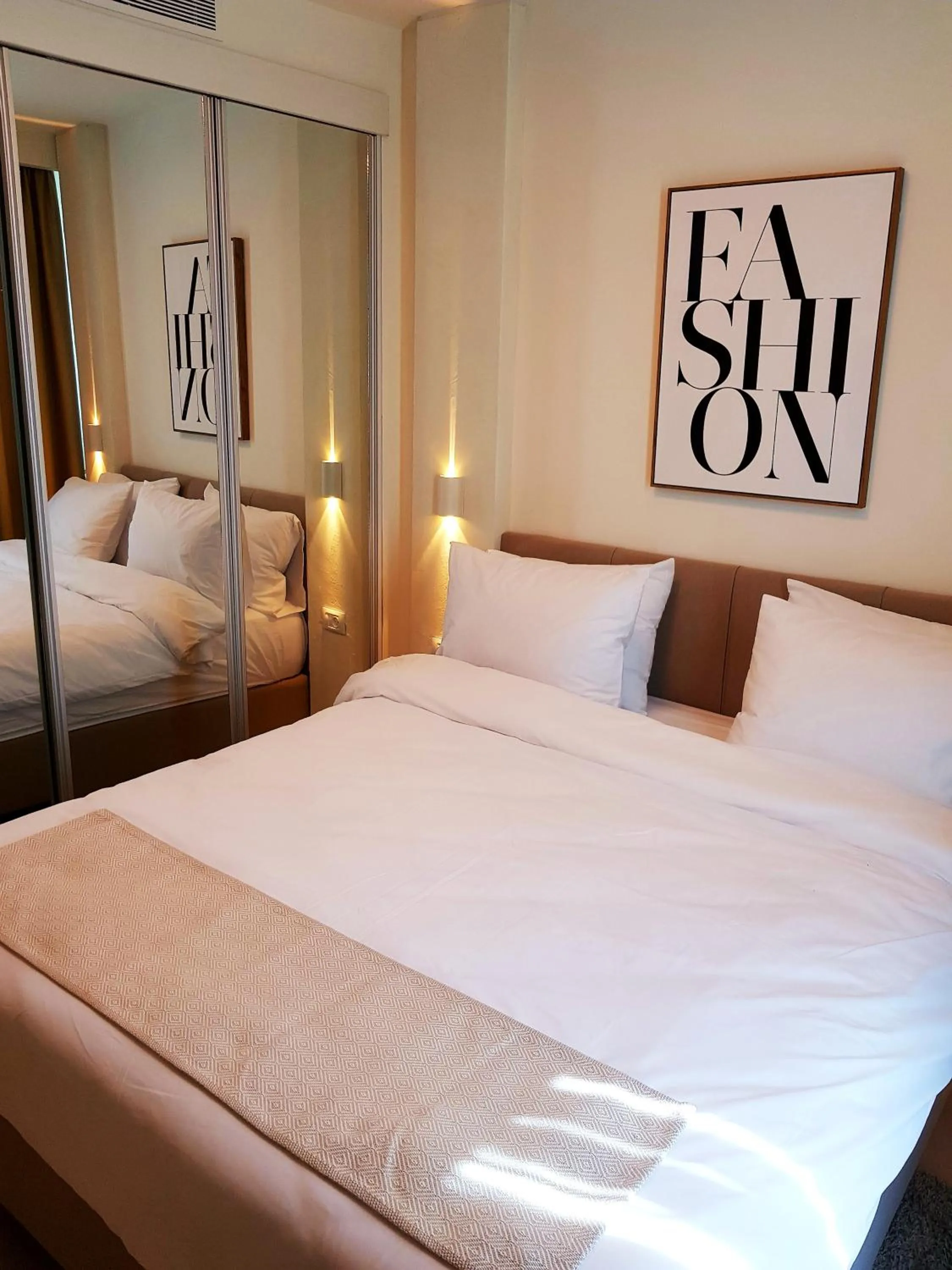 TV and multimedia, Bed in Neot Golf, Ziv's Place