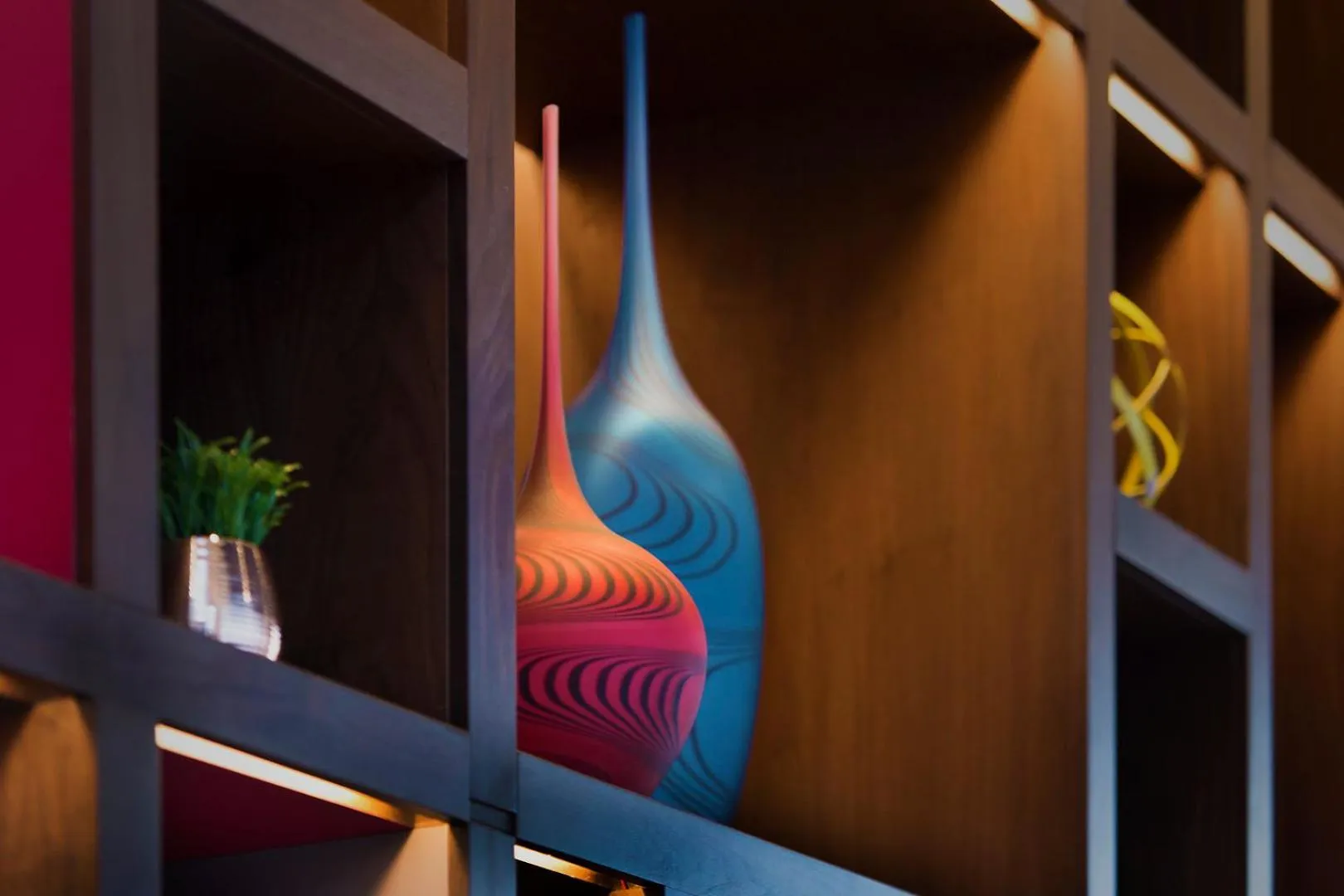 Decorative detail in Holiday Inn Hotel & Suites - Montreal Centre-ville Ouest by IHG