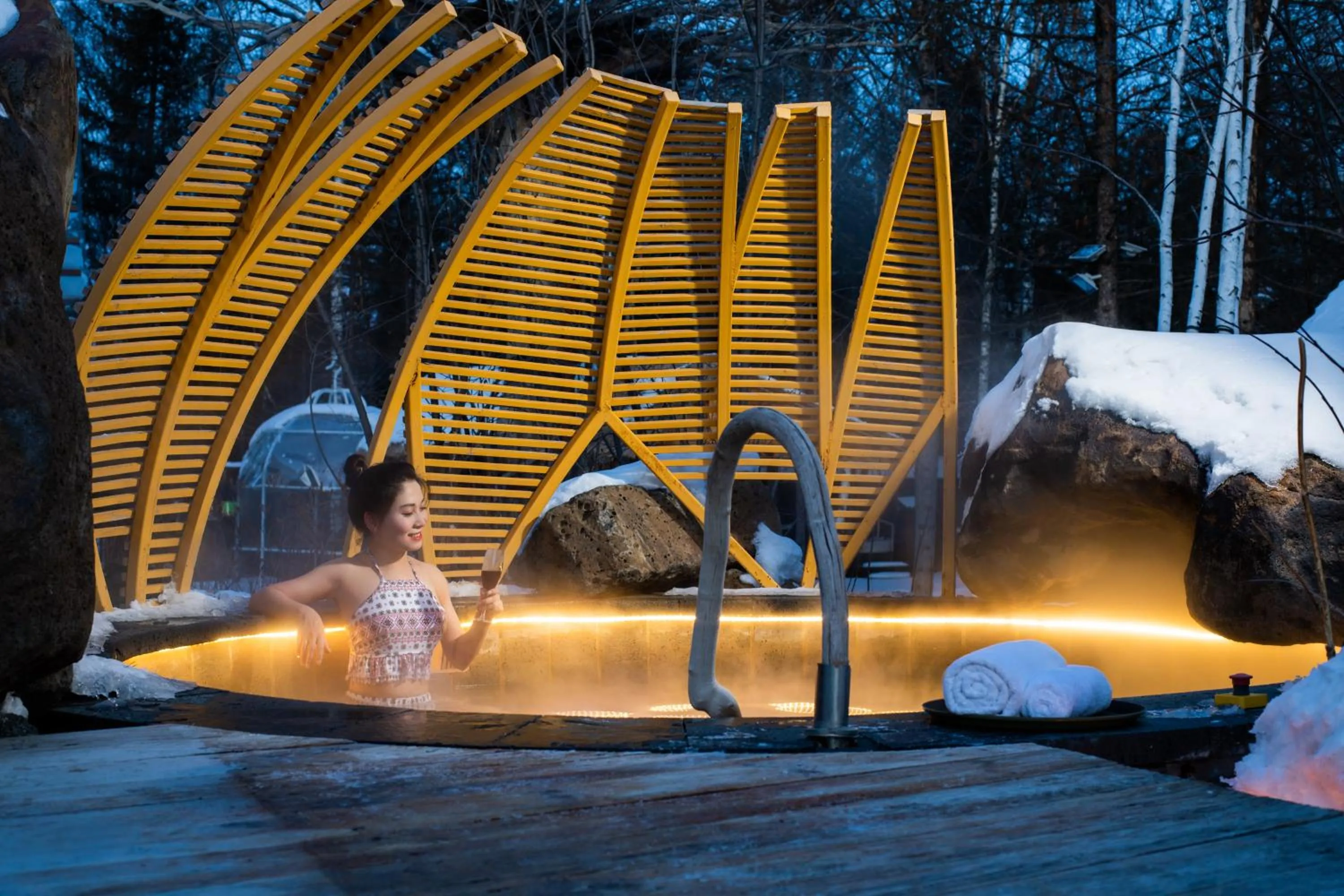 Lobby or reception in Crowne Plaza Resort Changbaishan Hot Spring by IHG