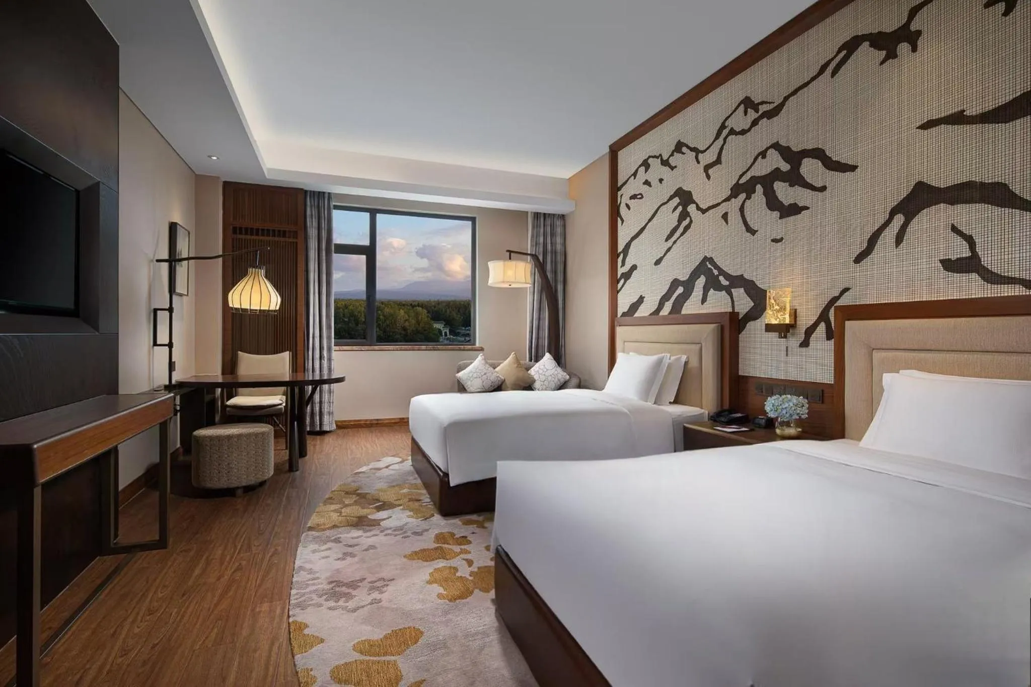Photo of the whole room, Bed in Crowne Plaza Resort Changbaishan Hot Spring by IHG