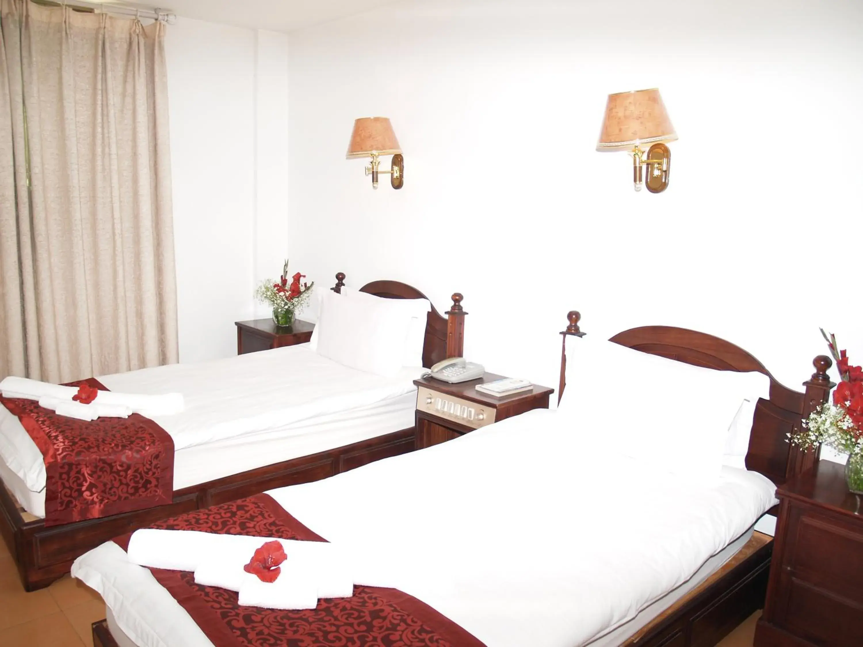 Twin Room - single occupancy in Evergreen Hotel Twin Room - single occupancy in Evergreen Hotel