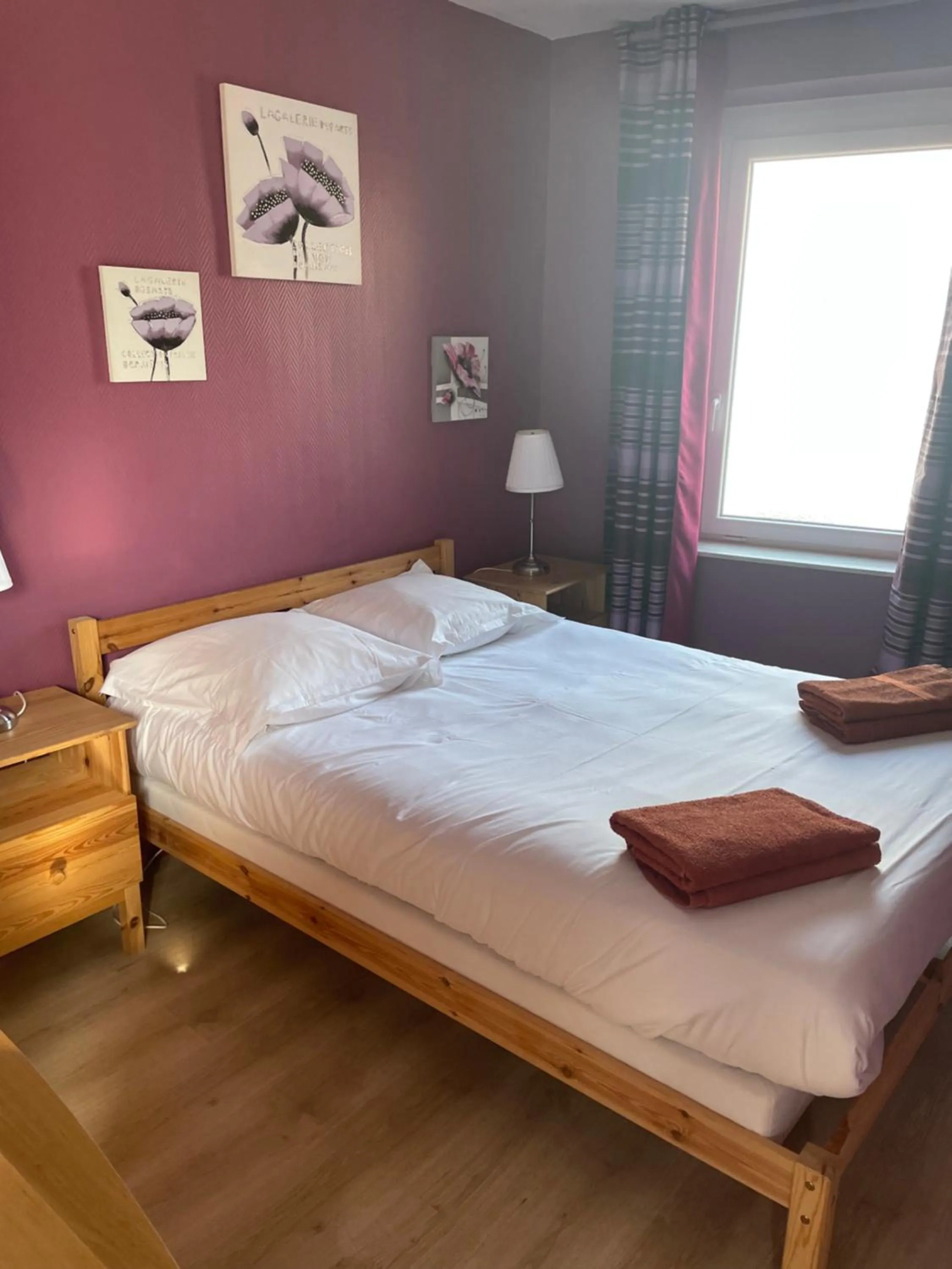 Bed in L'Hôtel du Mouton blanc