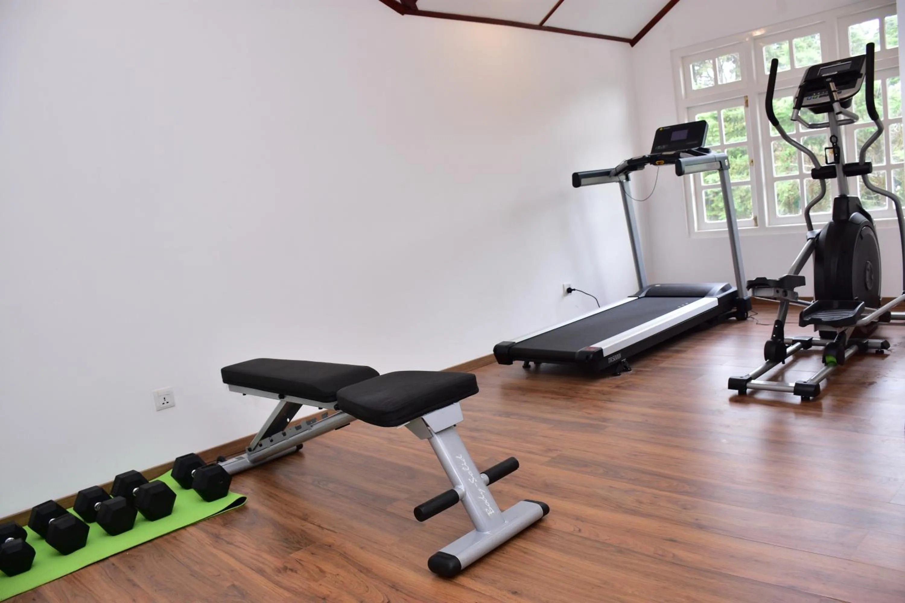 Fitness centre/facilities in Mirage Kings Cottage