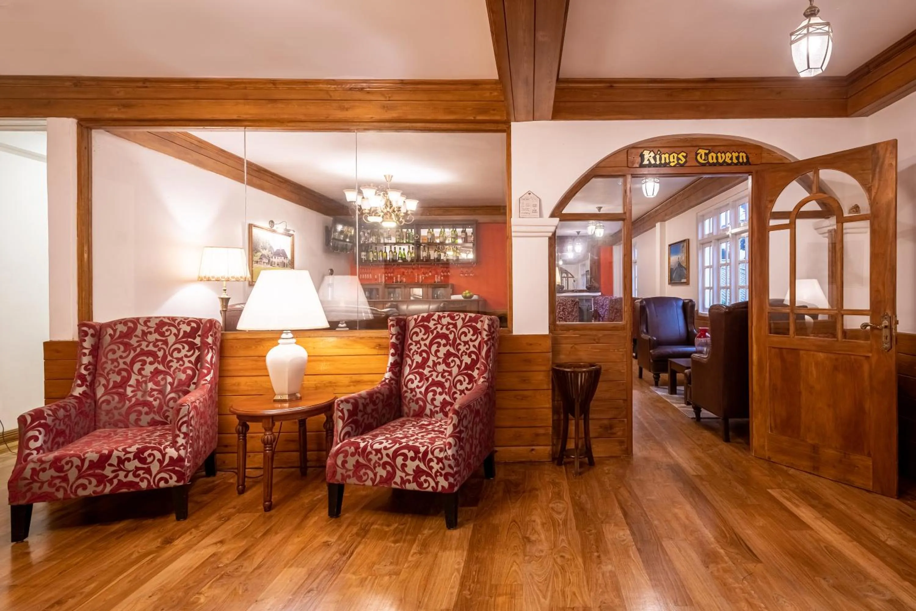 Lounge or bar in Mirage Kings Cottage