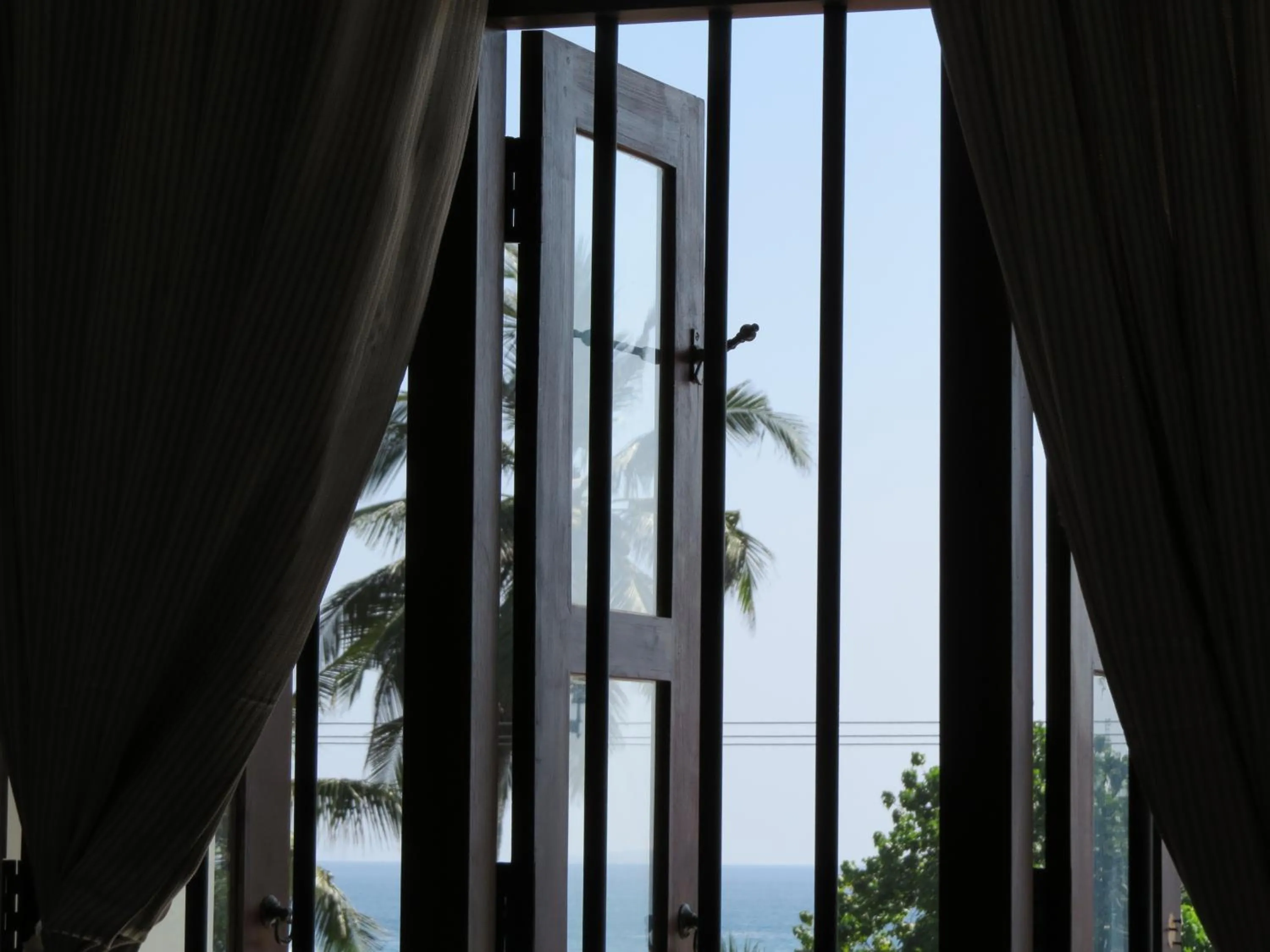 Beach in Sailors Mirissa