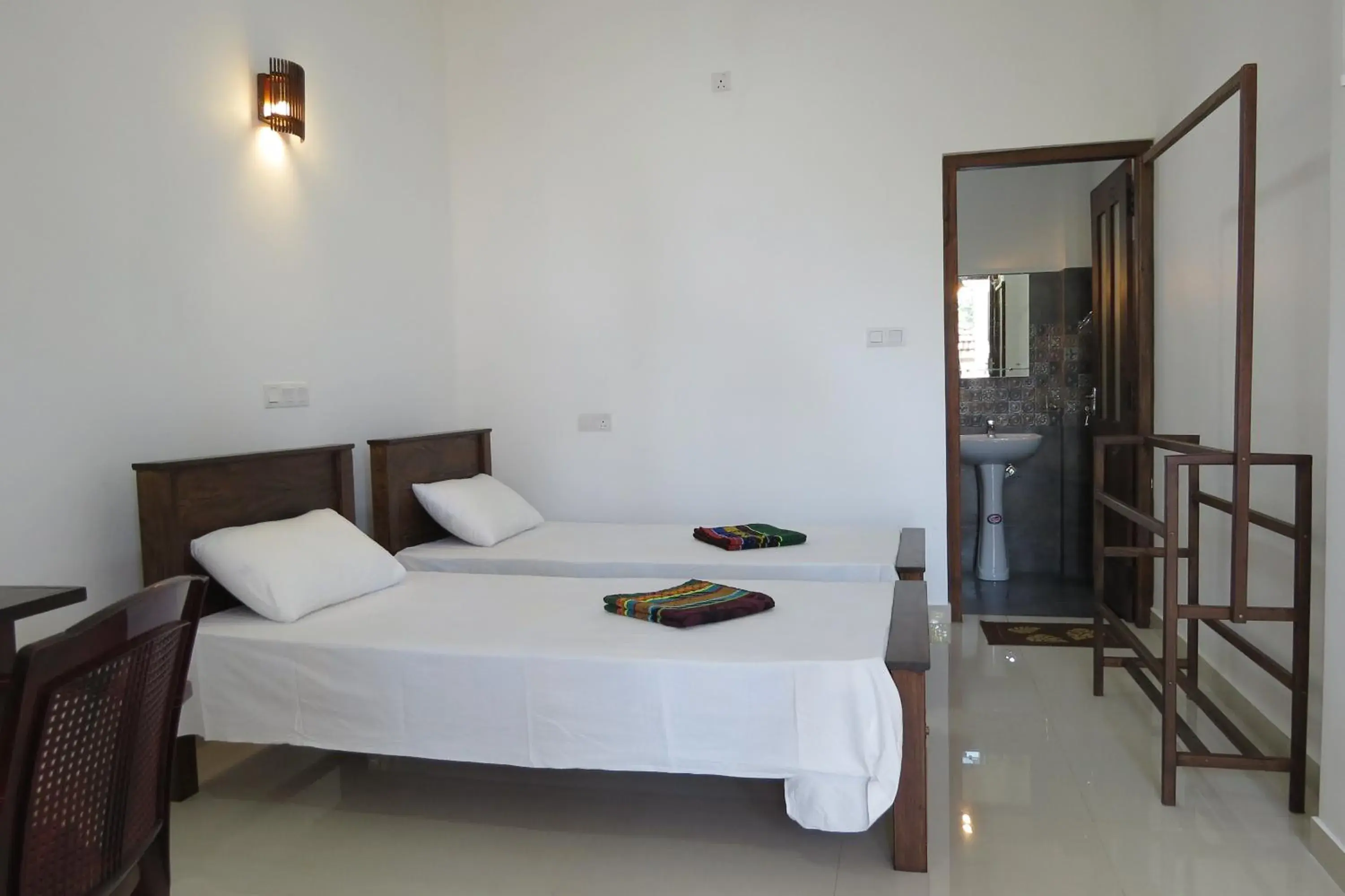 Deluxe Double or Twin Room - single occupancy in Sailors Mirissa Deluxe Double or Twin Room - single occupancy in Sailors Mirissa