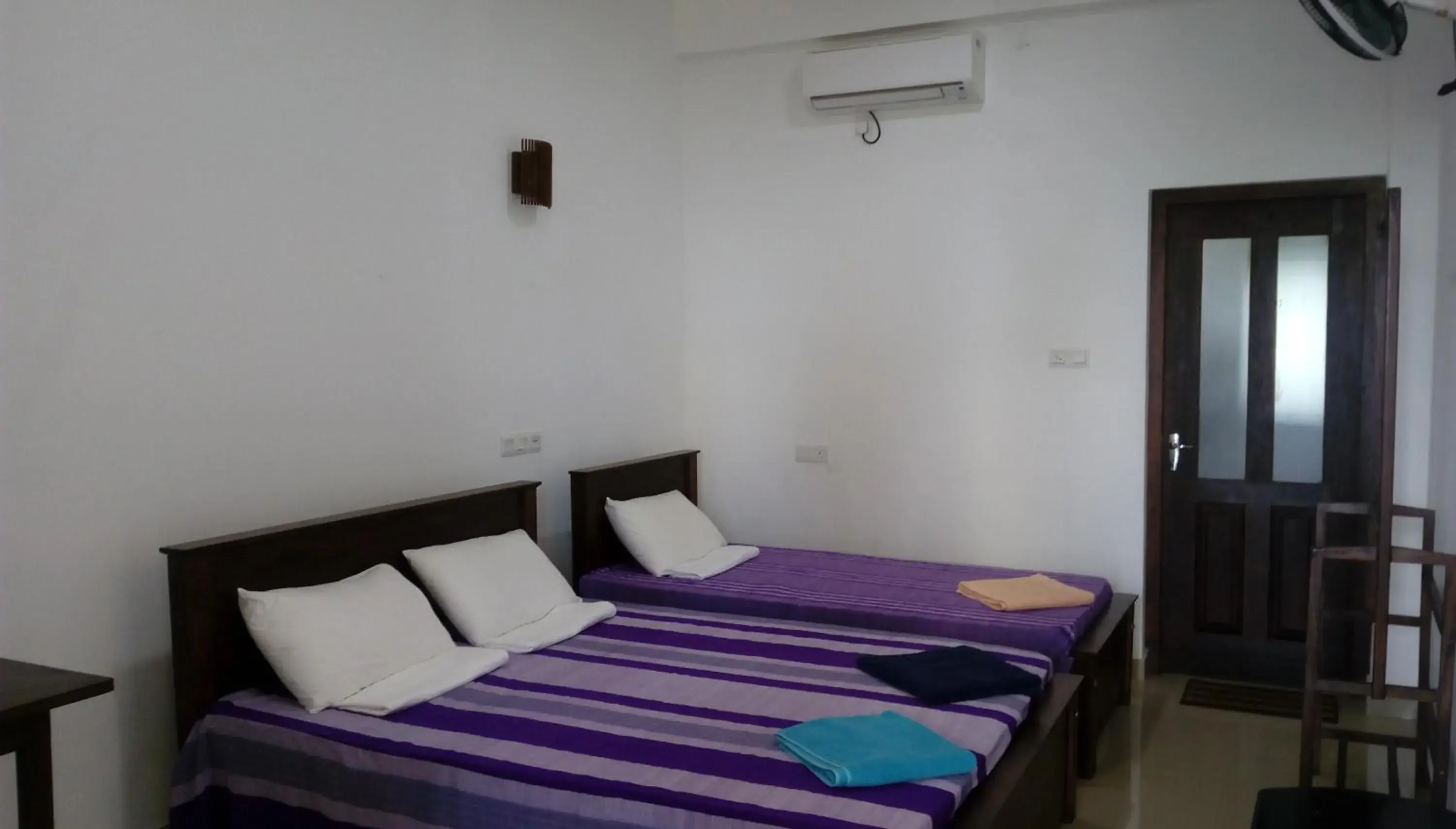 Deluxe Double or Twin Room with Balcony - single occupancy in Sailors Mirissa Deluxe Double or Twin Room with Balcony - single occupancy in Sailors Mirissa