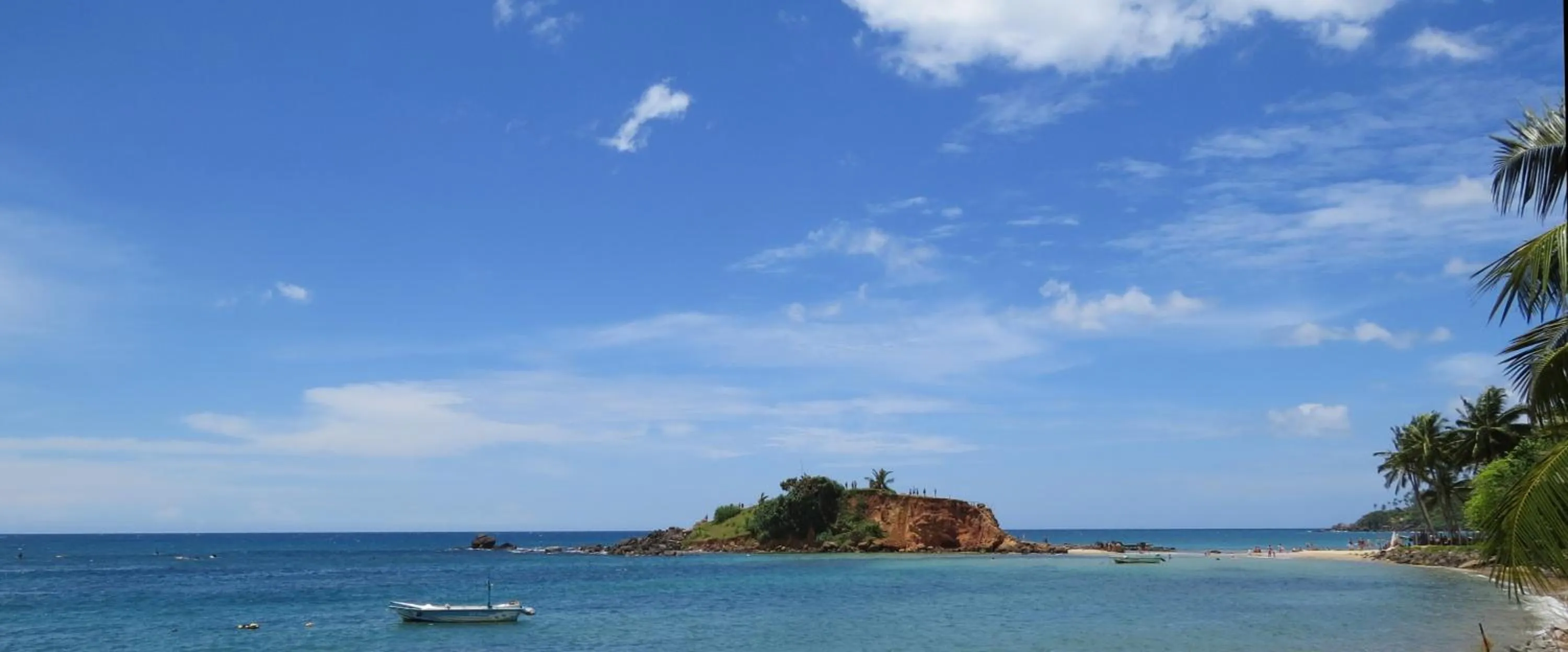 Beach in Sailors Mirissa