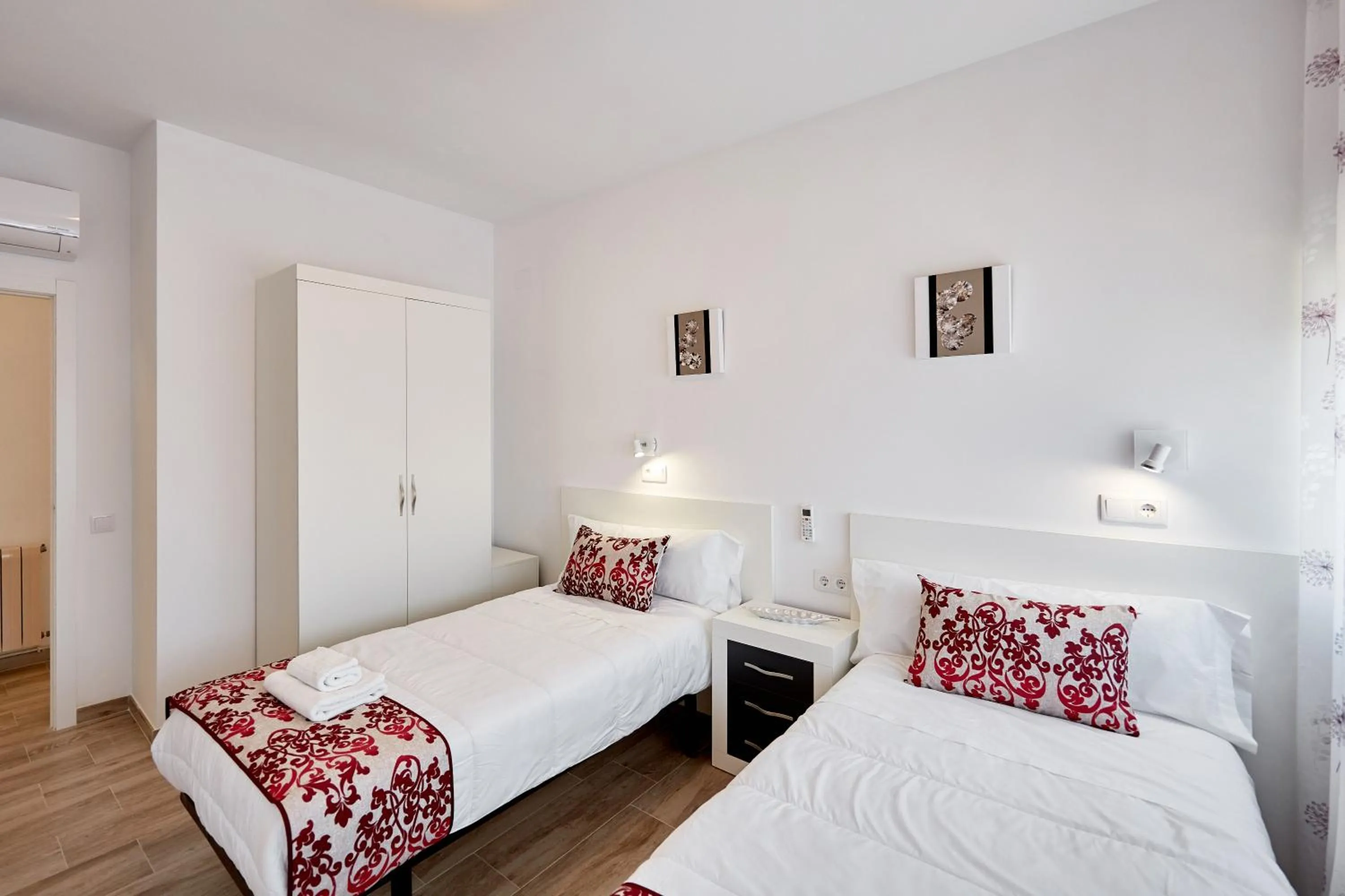 Bed in Sonrisa Apartments