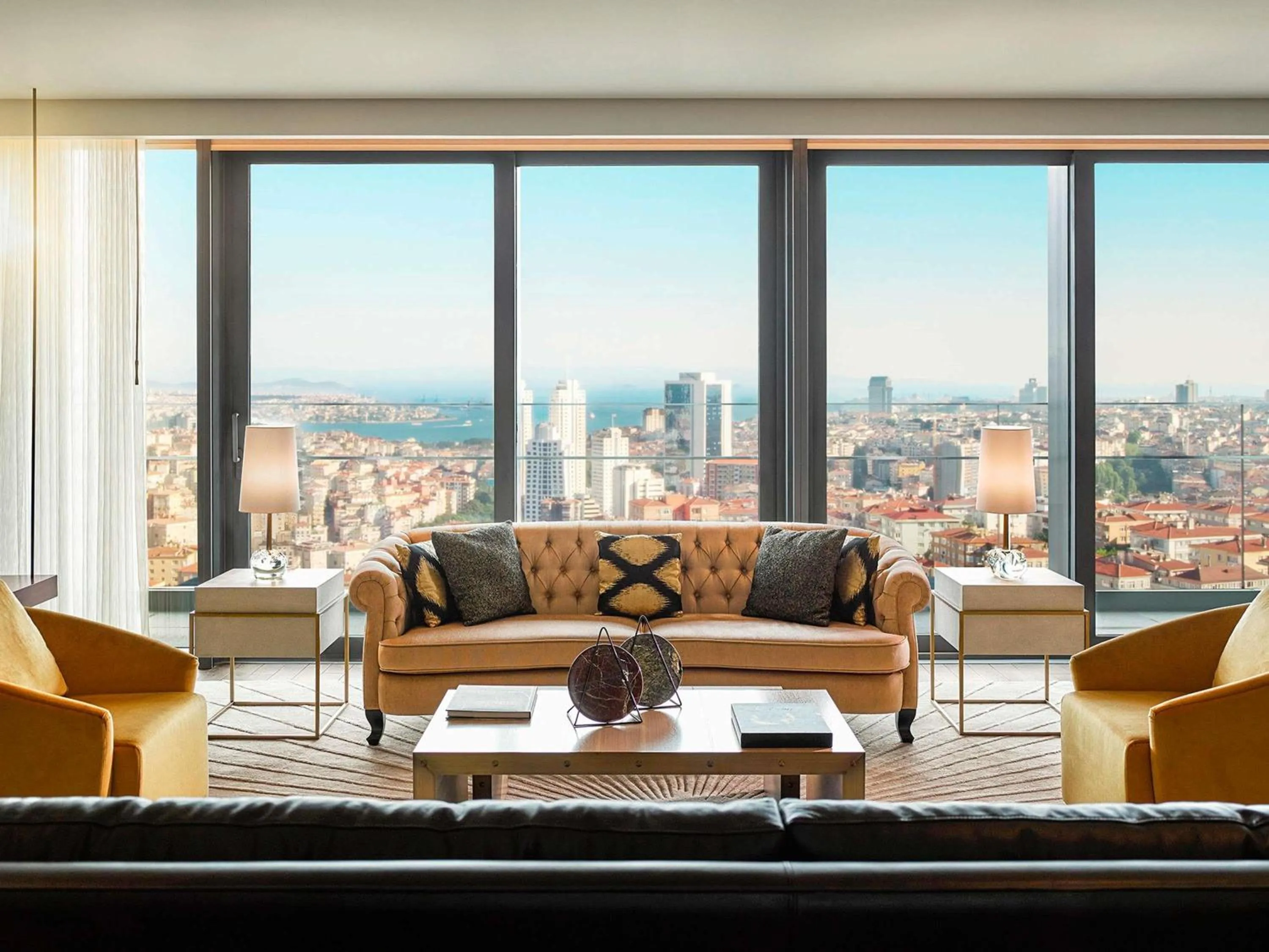 Bedroom in Fairmont Quasar Istanbul Hotel