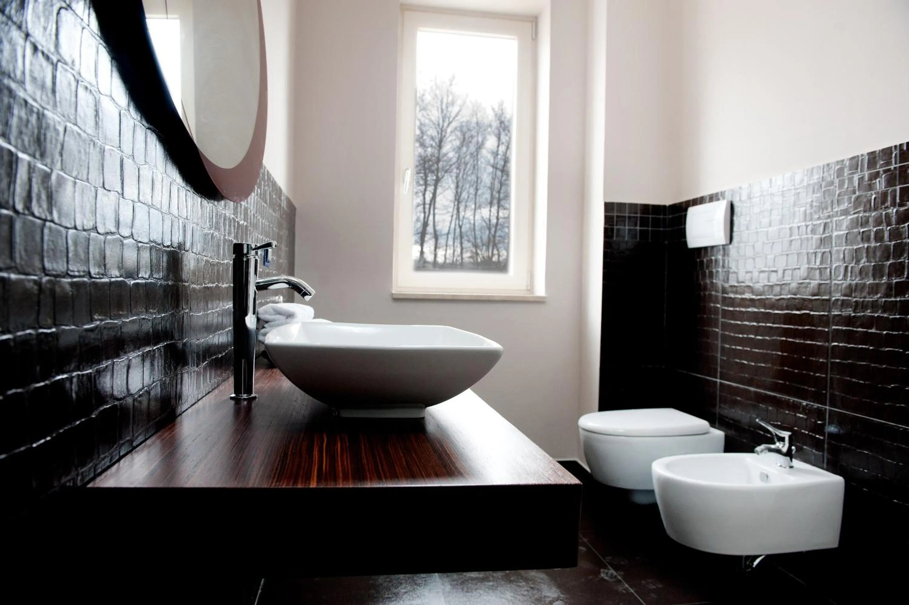 Photo of the whole room in La Selva Incantata