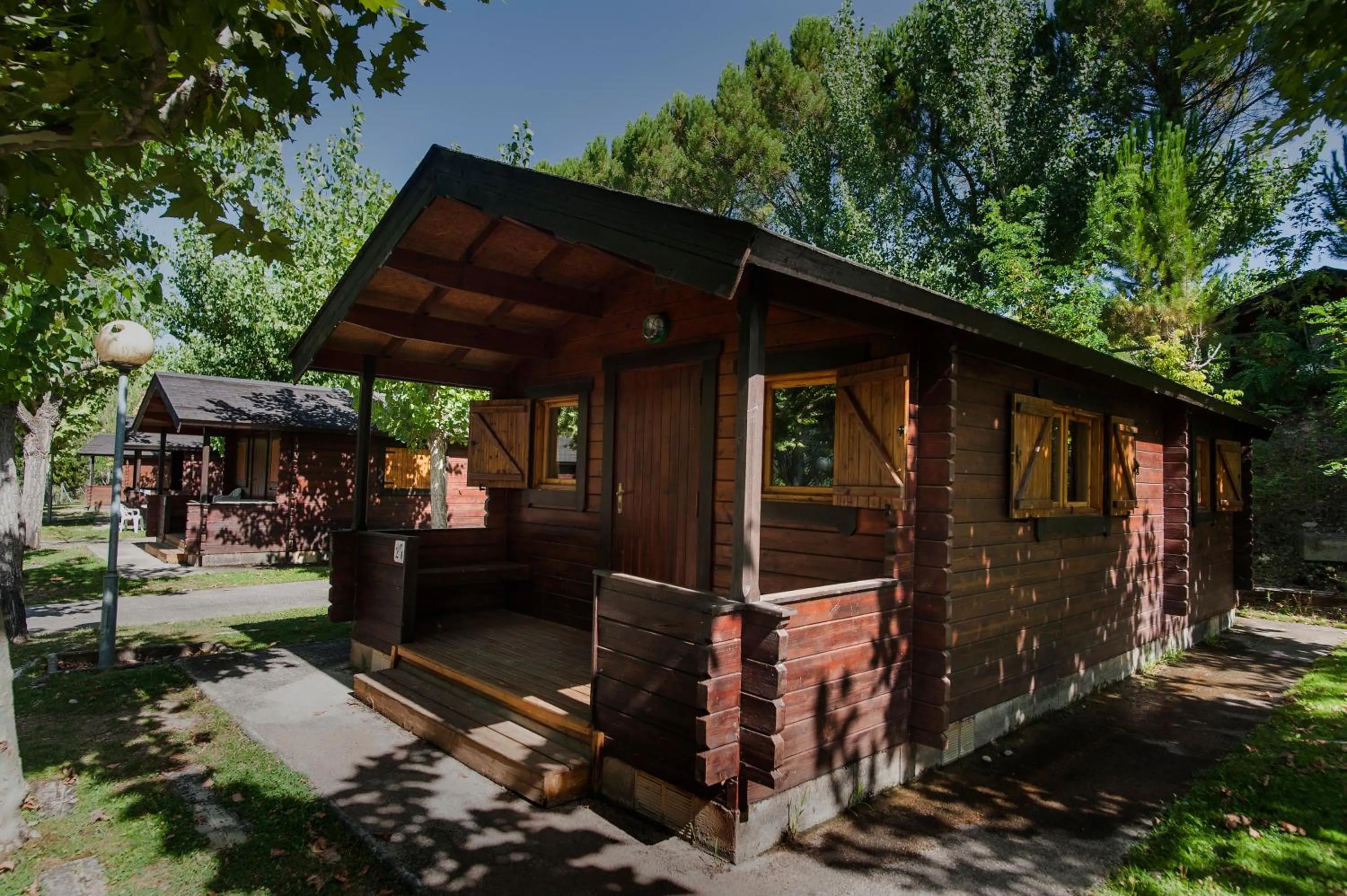 Garden in La Pedanía Hotel Y Bungalows - Ligüerre de Cinca