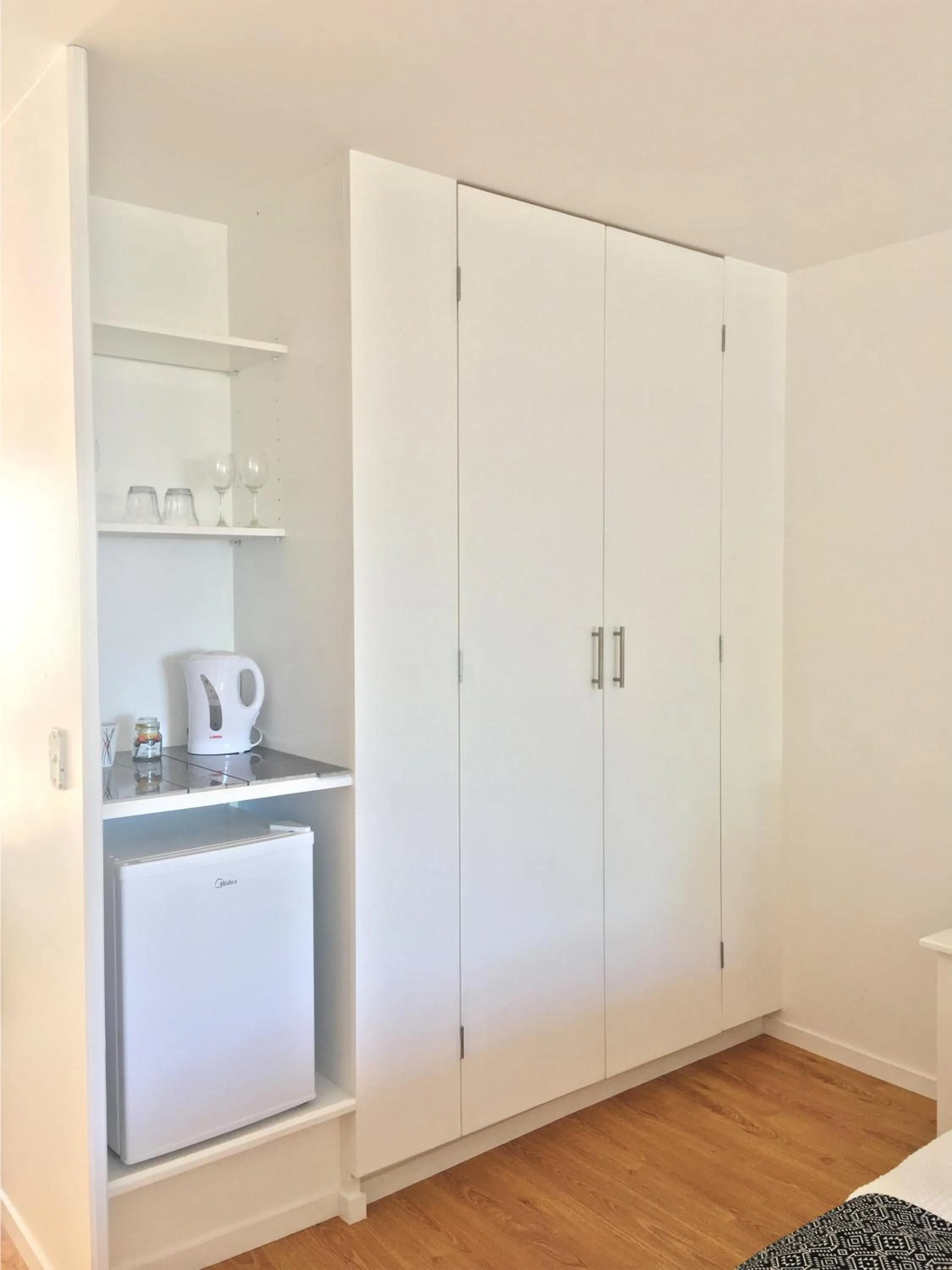 Coffee/tea facilities in House of Tonga