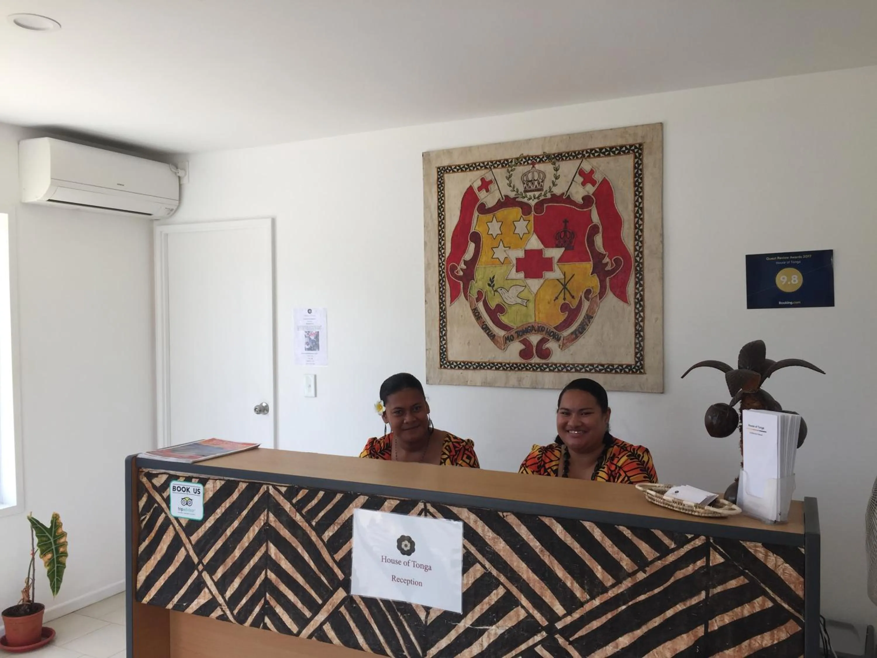 Staff in House of Tonga