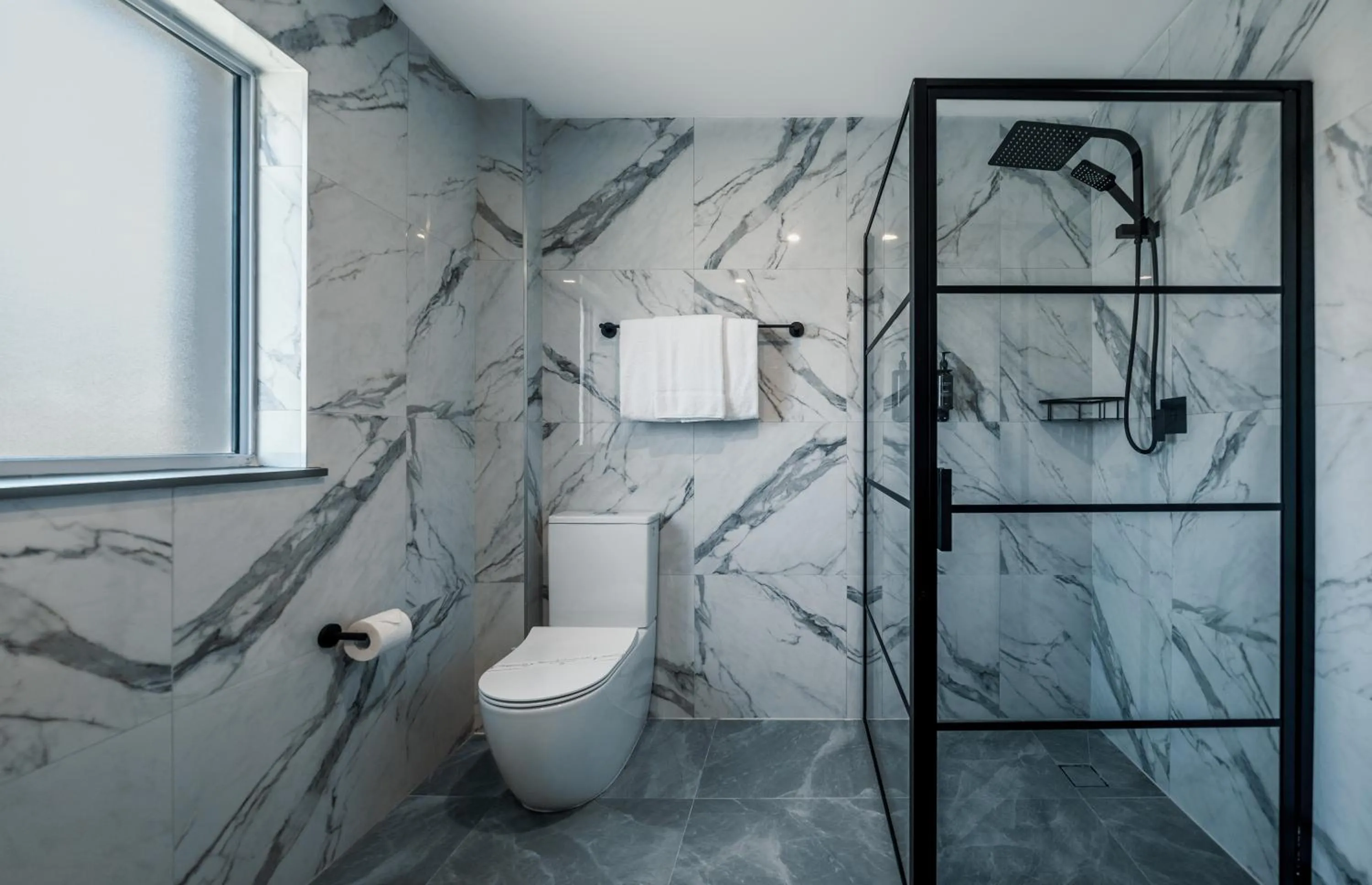 Shower in Mollymook Shores