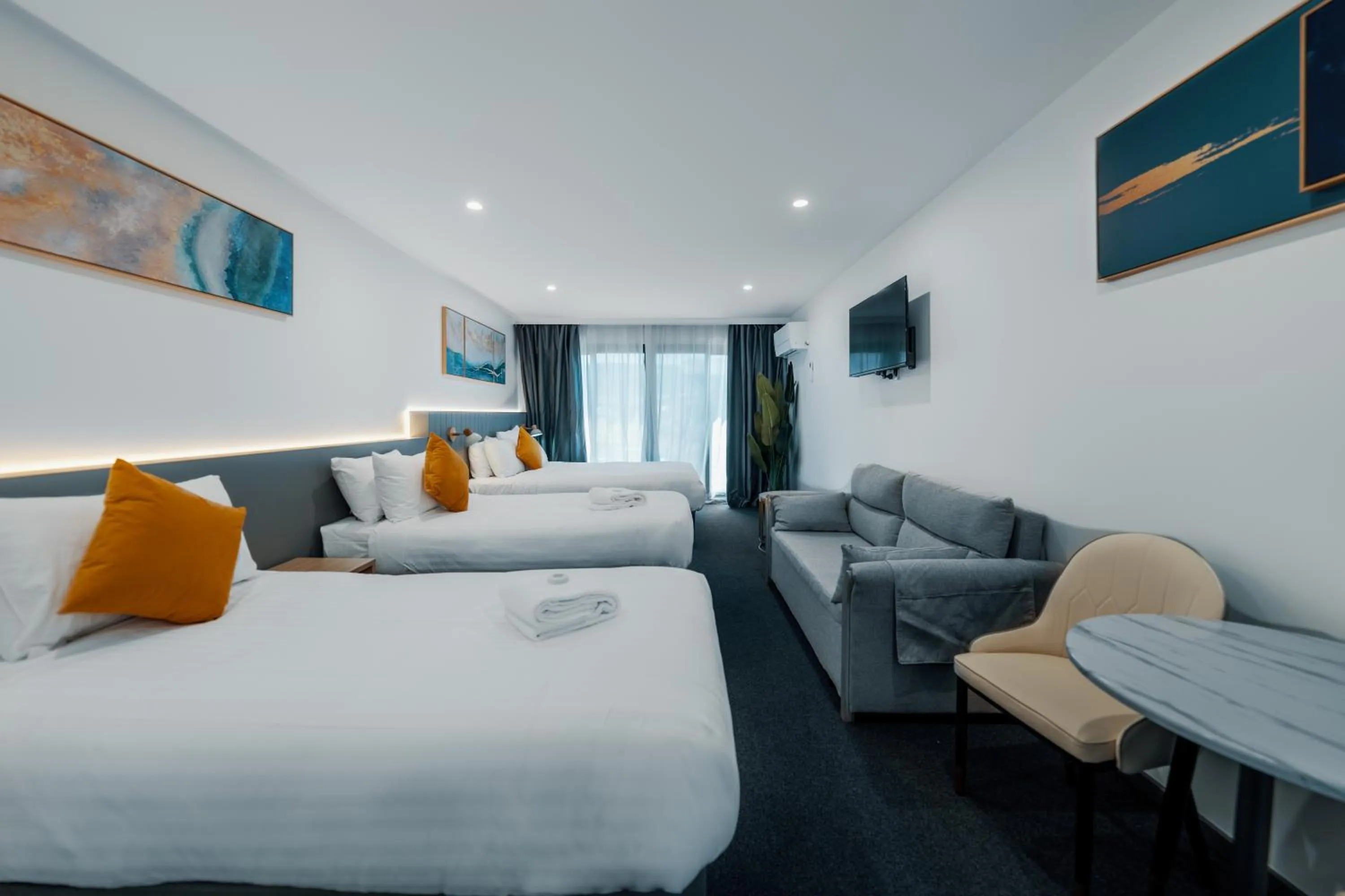 Bed in Mollymook Shores