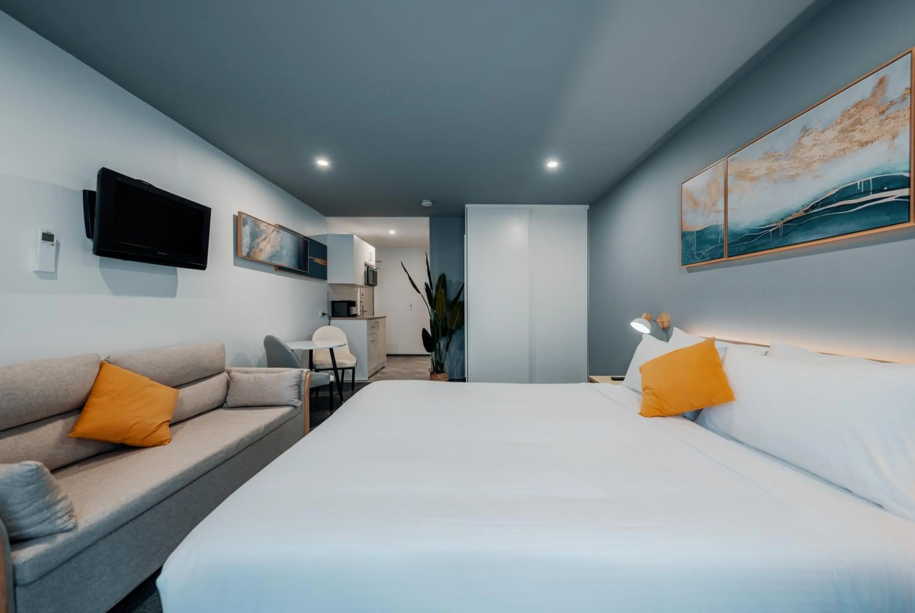 Bed in Mollymook Shores