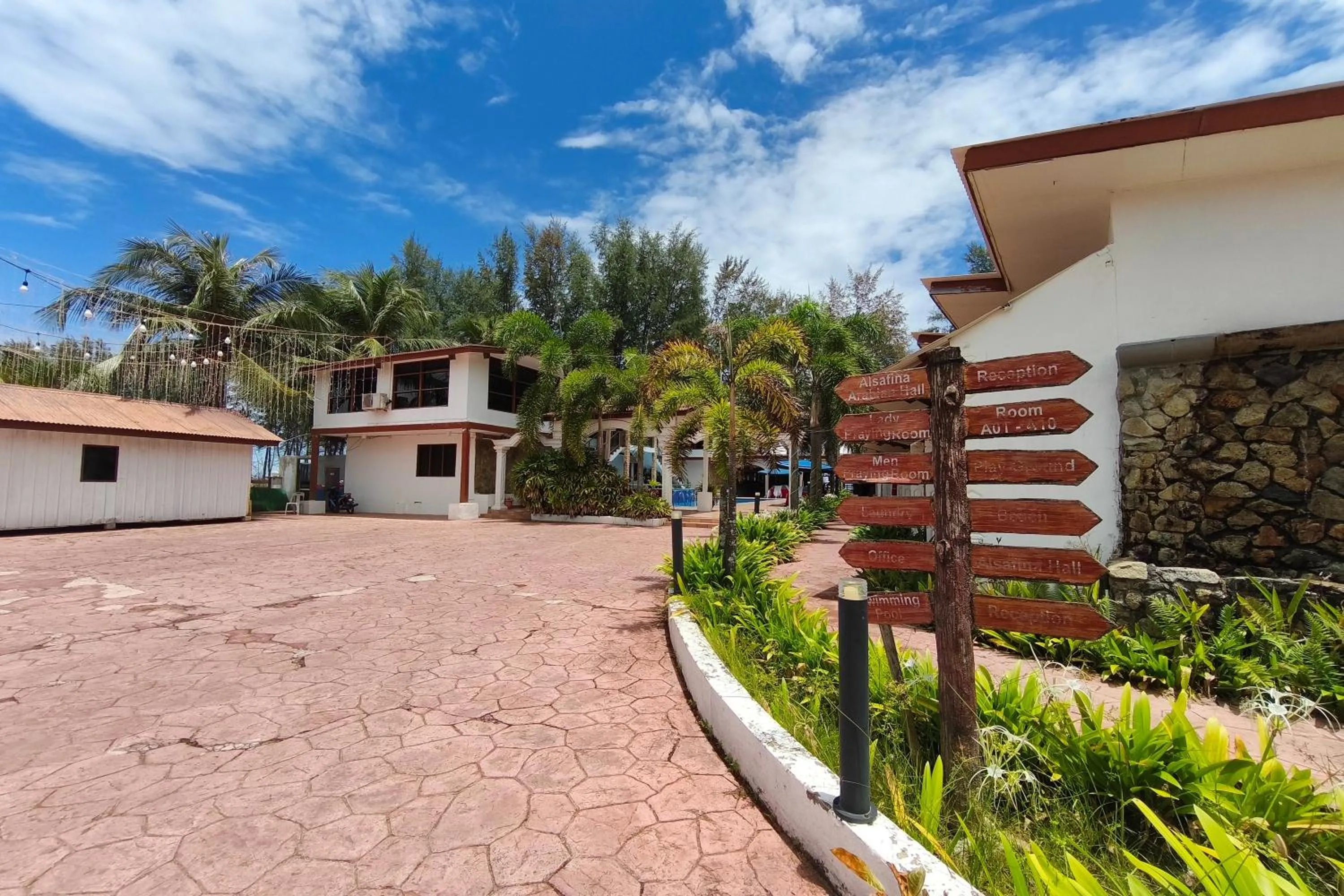 Property building in AlSafina Kijal Beach Resort & Restaurant