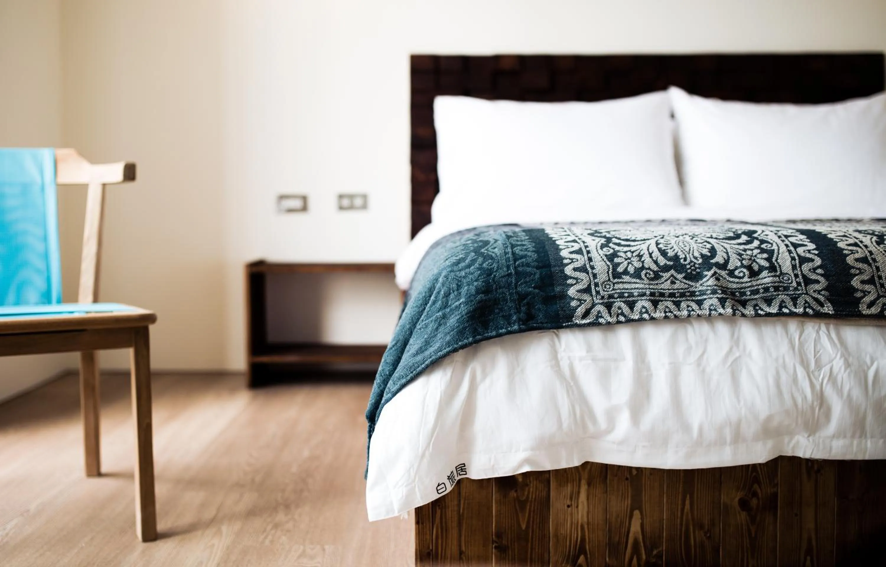 Decorative detail in Haku Beach Days Inn