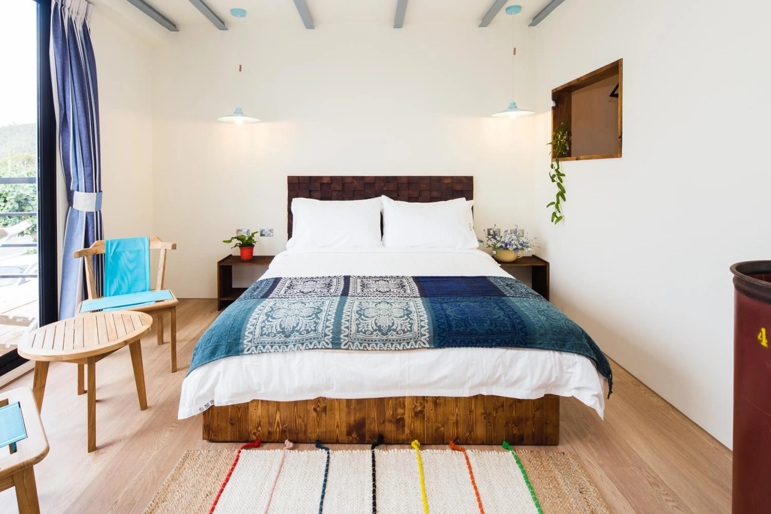 Decorative detail in Haku Beach Days Inn