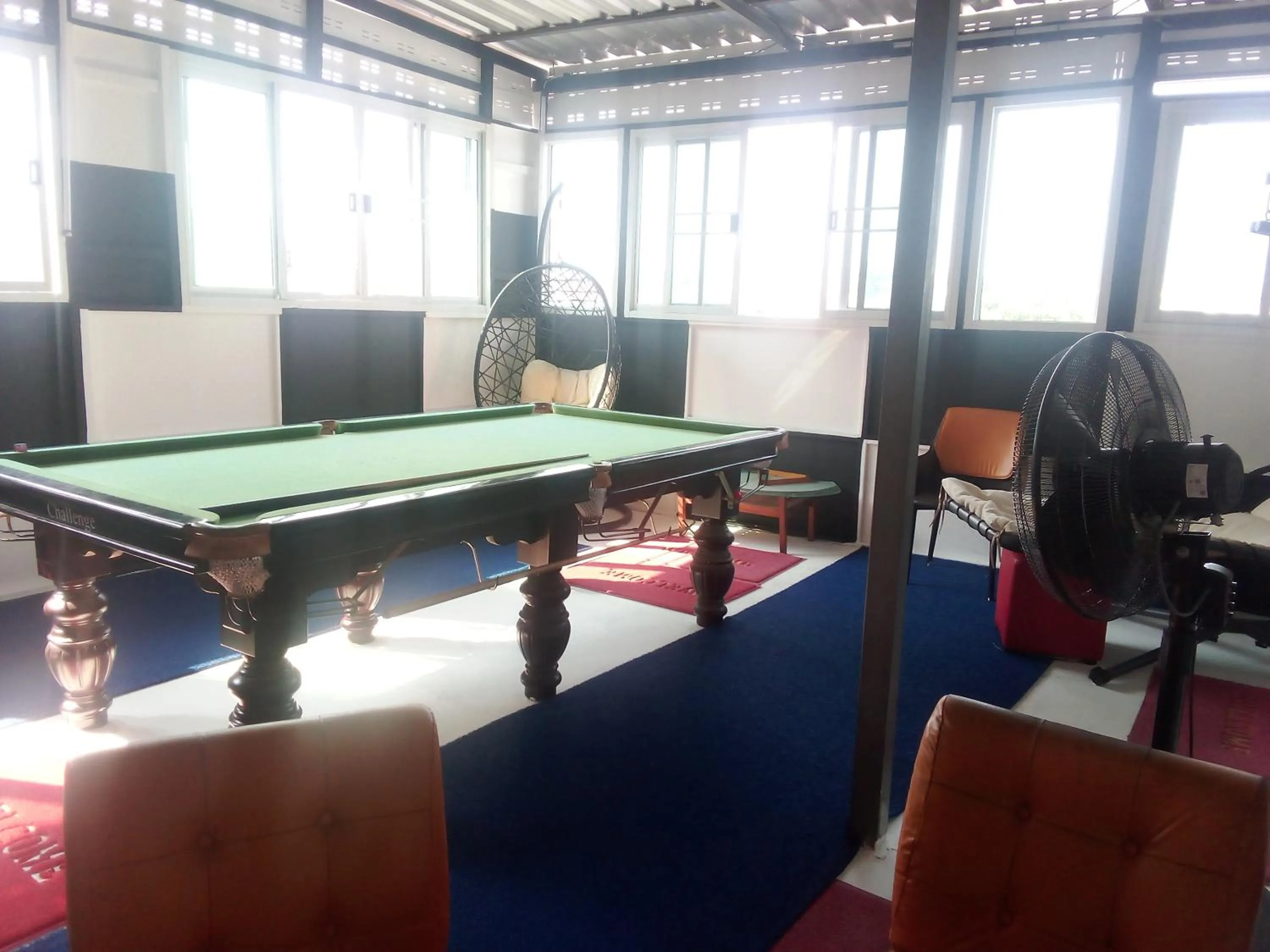 BEN & LEK GUESTHOUSE