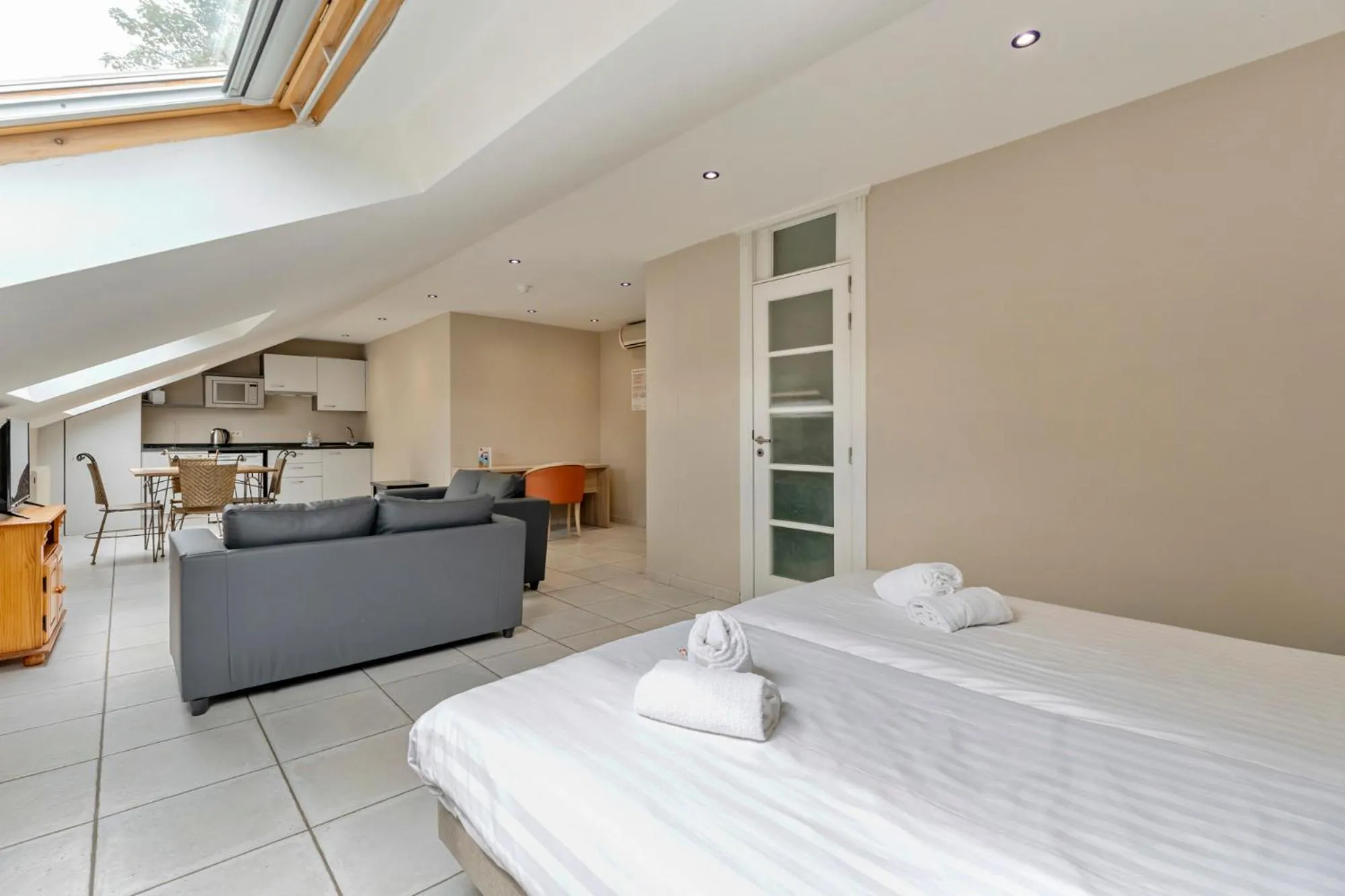 Bed in Sleep & Go Brussels South