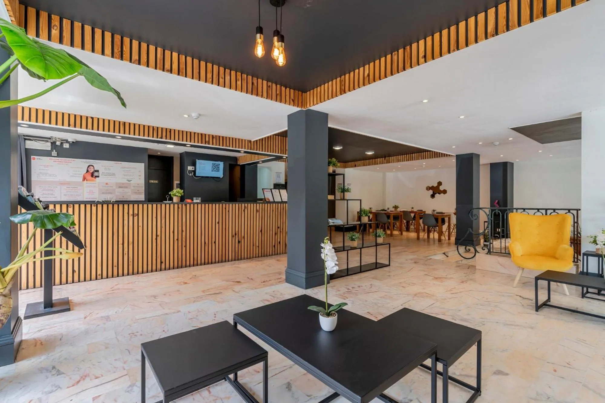 Lobby or reception in Sleep & Go Brussels South