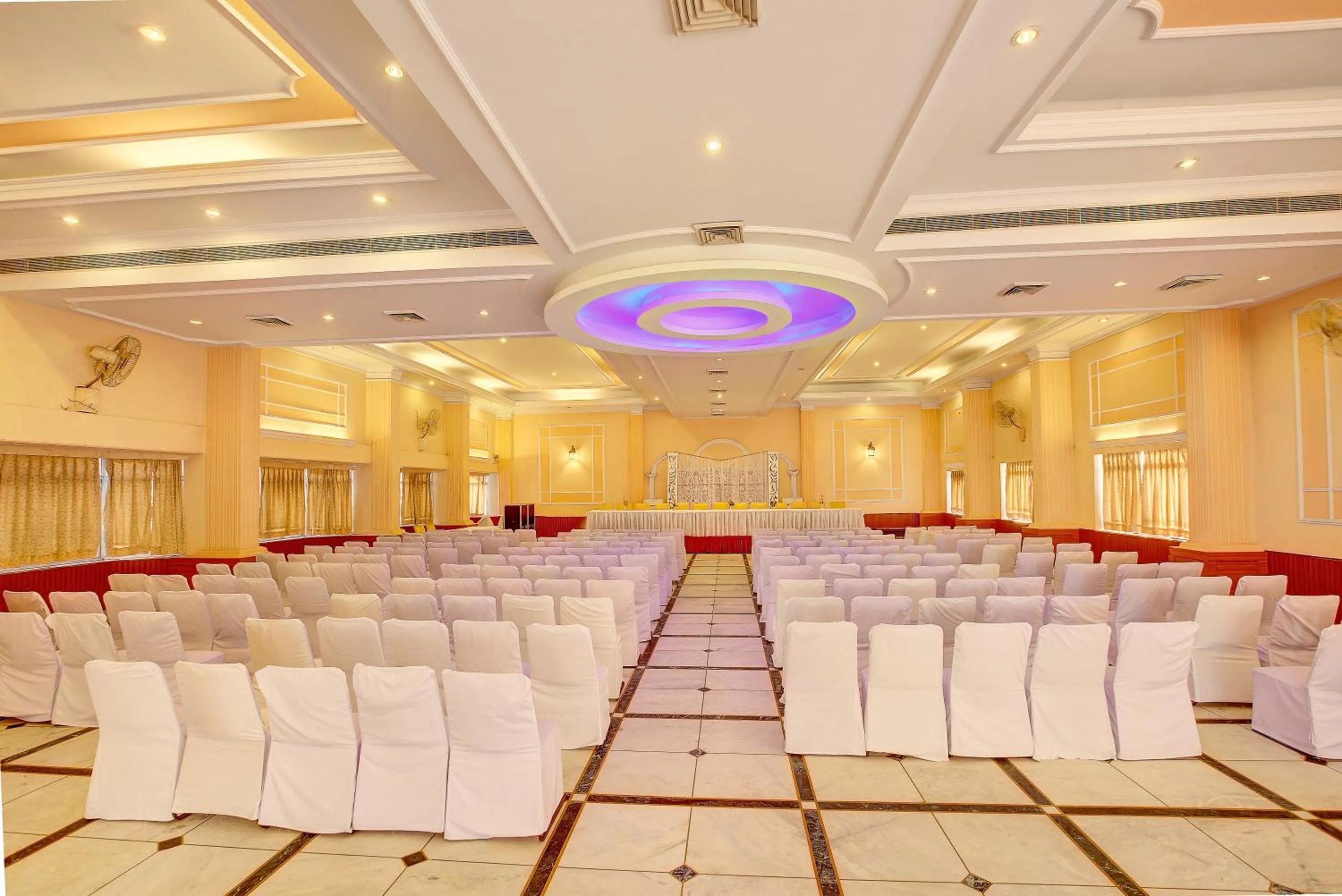 Banquet/Function facilities in Hotel Ajanta Continental