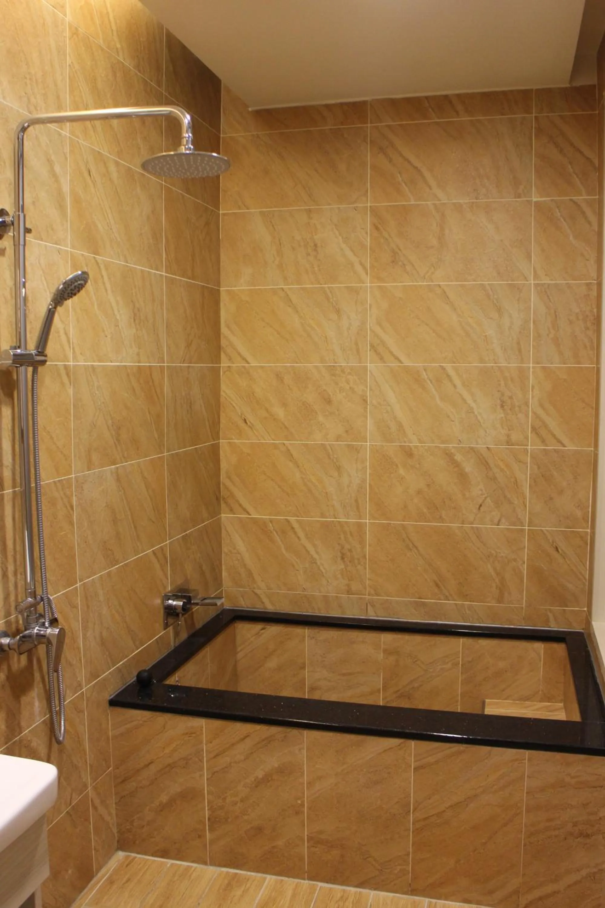 Bath, Bathroom in Starry Inns