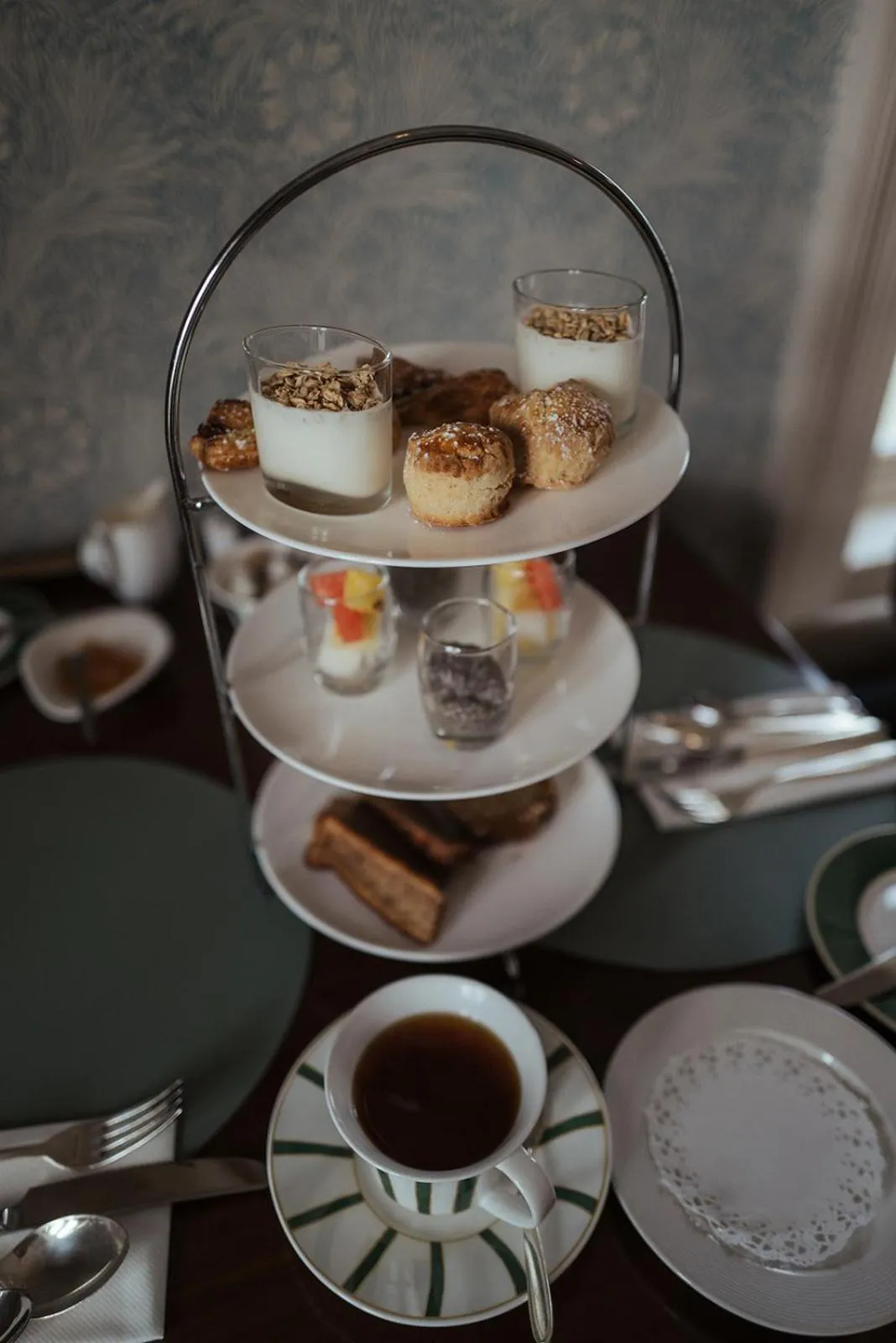 Breakfast in Armada House