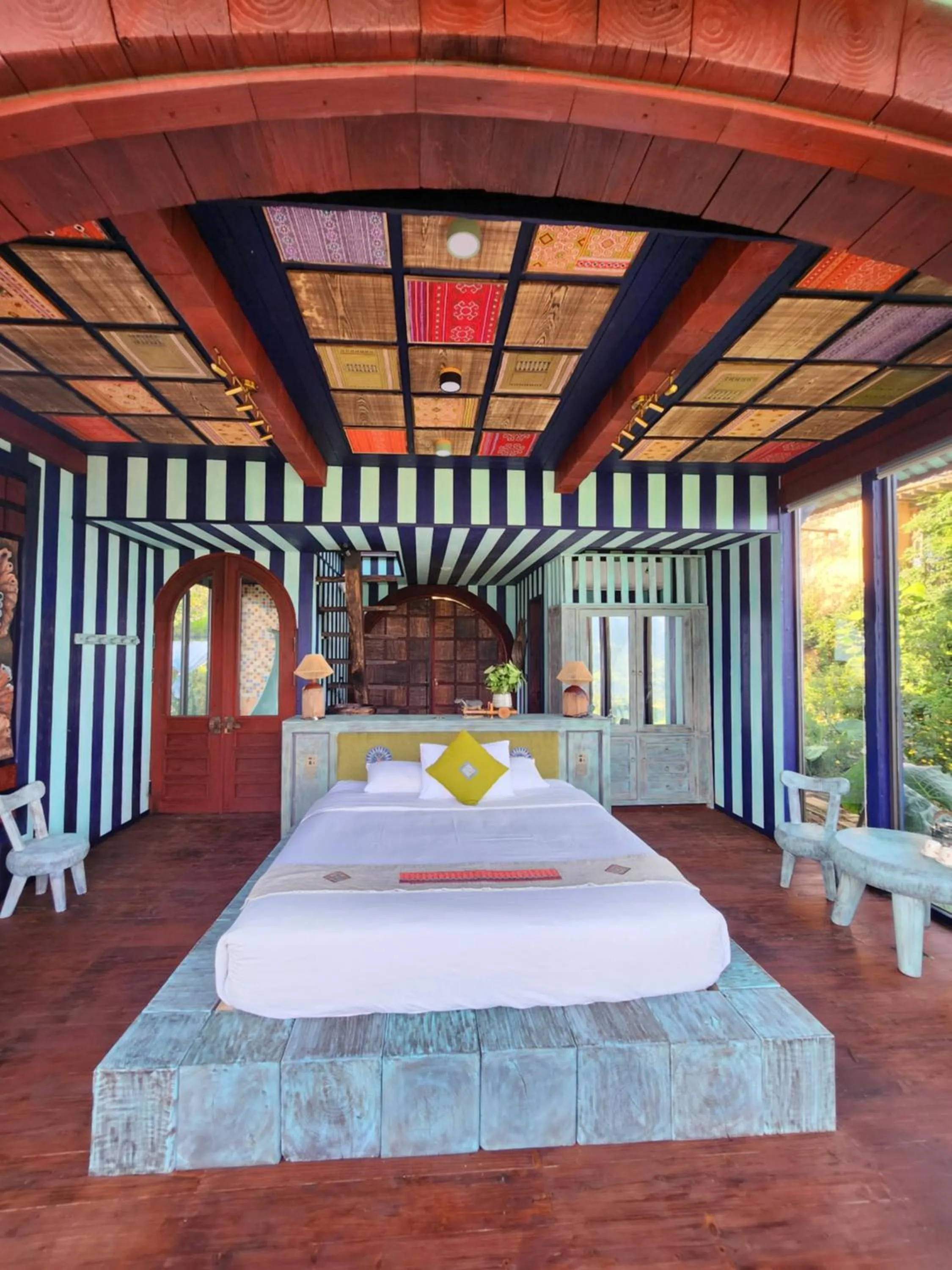 Bed in Sapa Clay House - Mountain Retreat