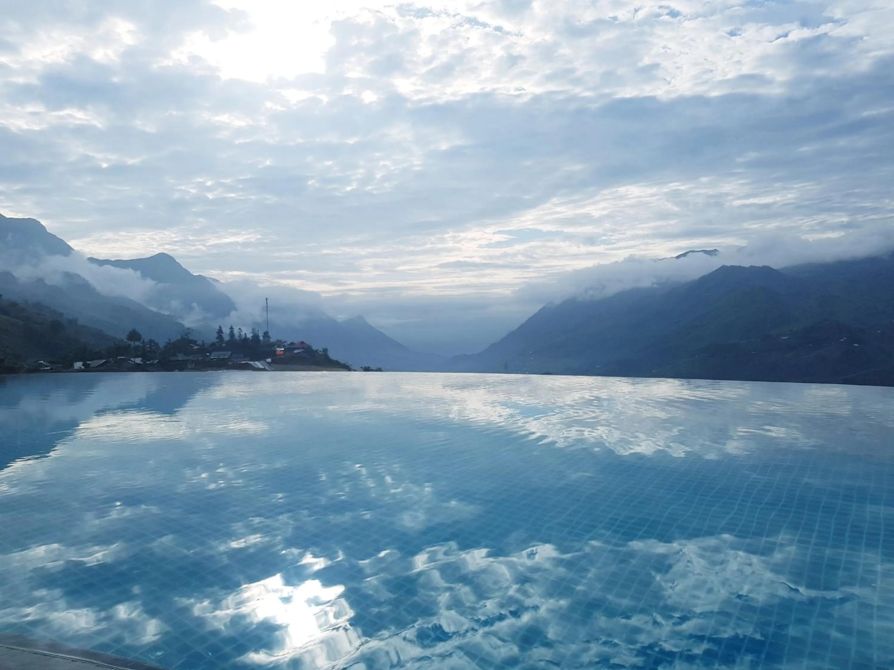 Sapa Clay House - Mountain Retreat