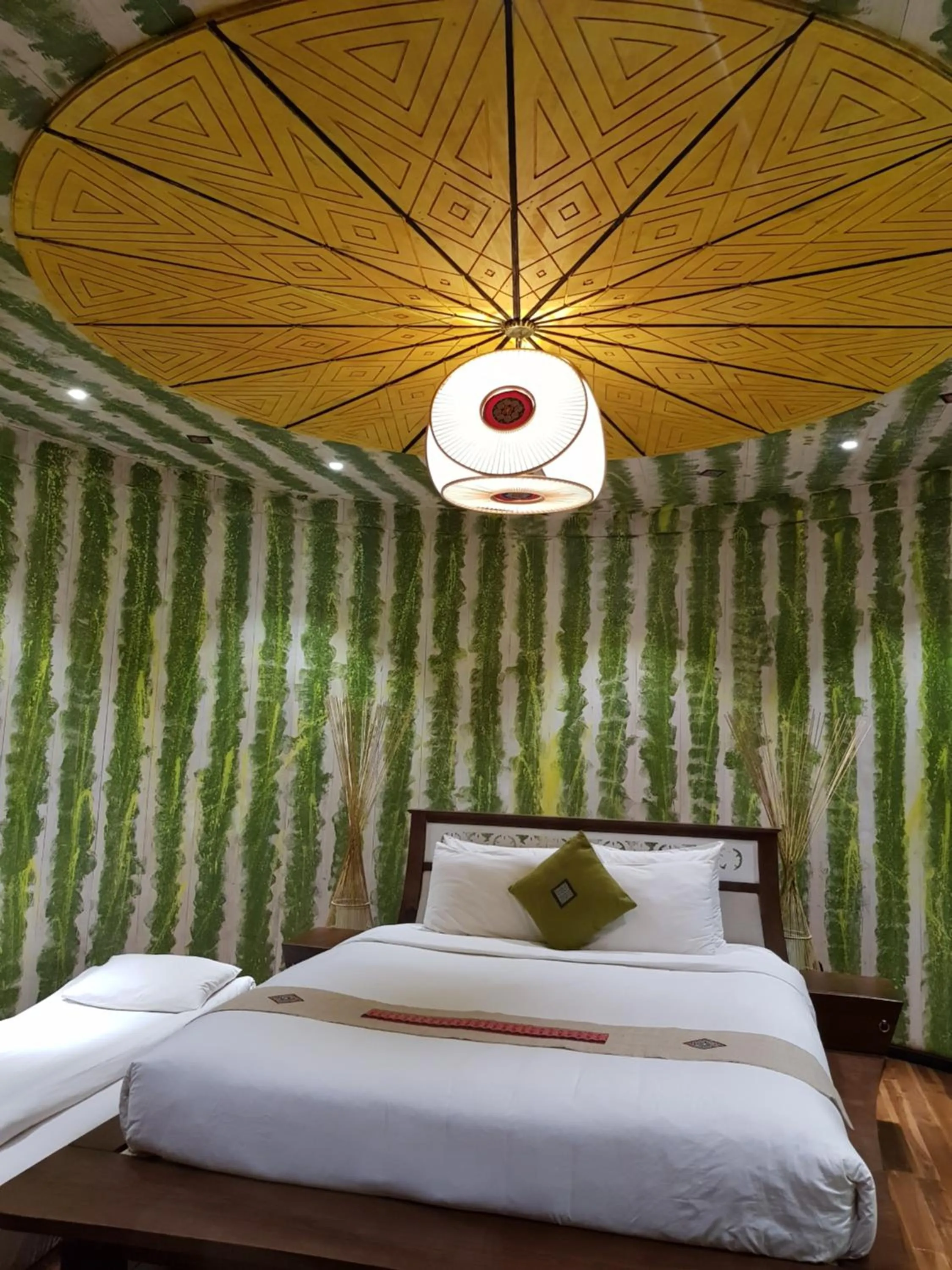 Bed in Sapa Clay House - Mountain Retreat
