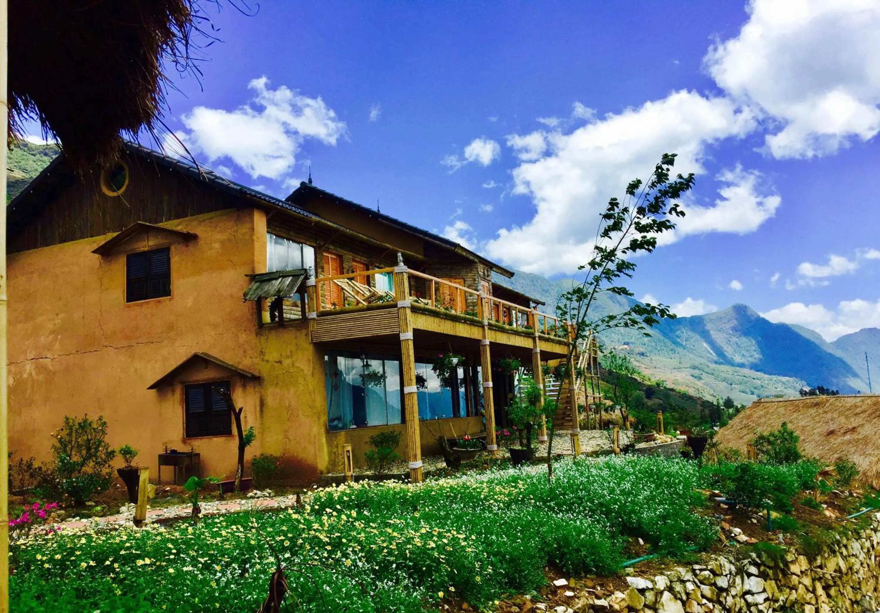 Property building in Sapa Clay House - Mountain Retreat