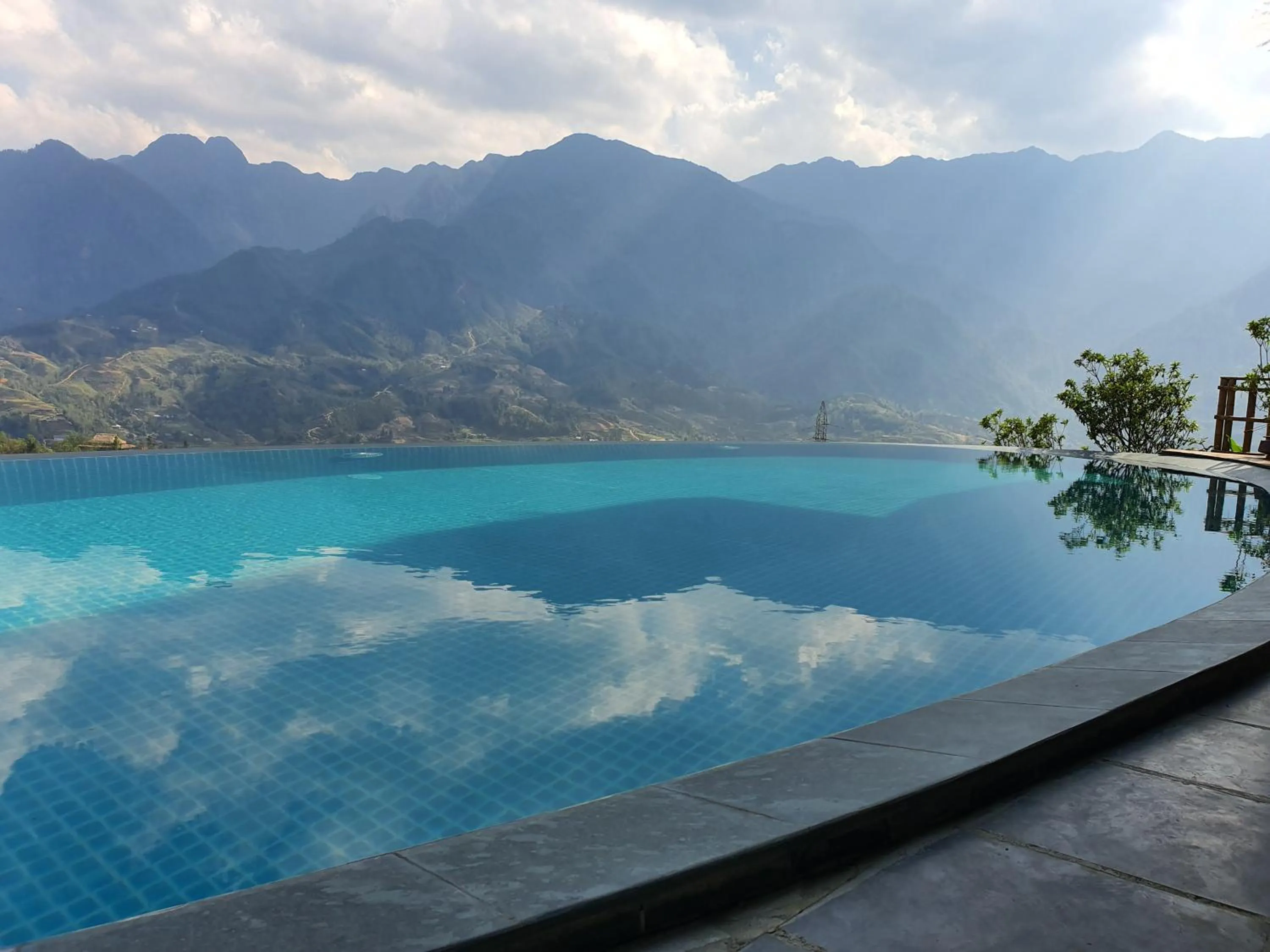 Swimming pool in Sapa Clay House - Mountain Retreat