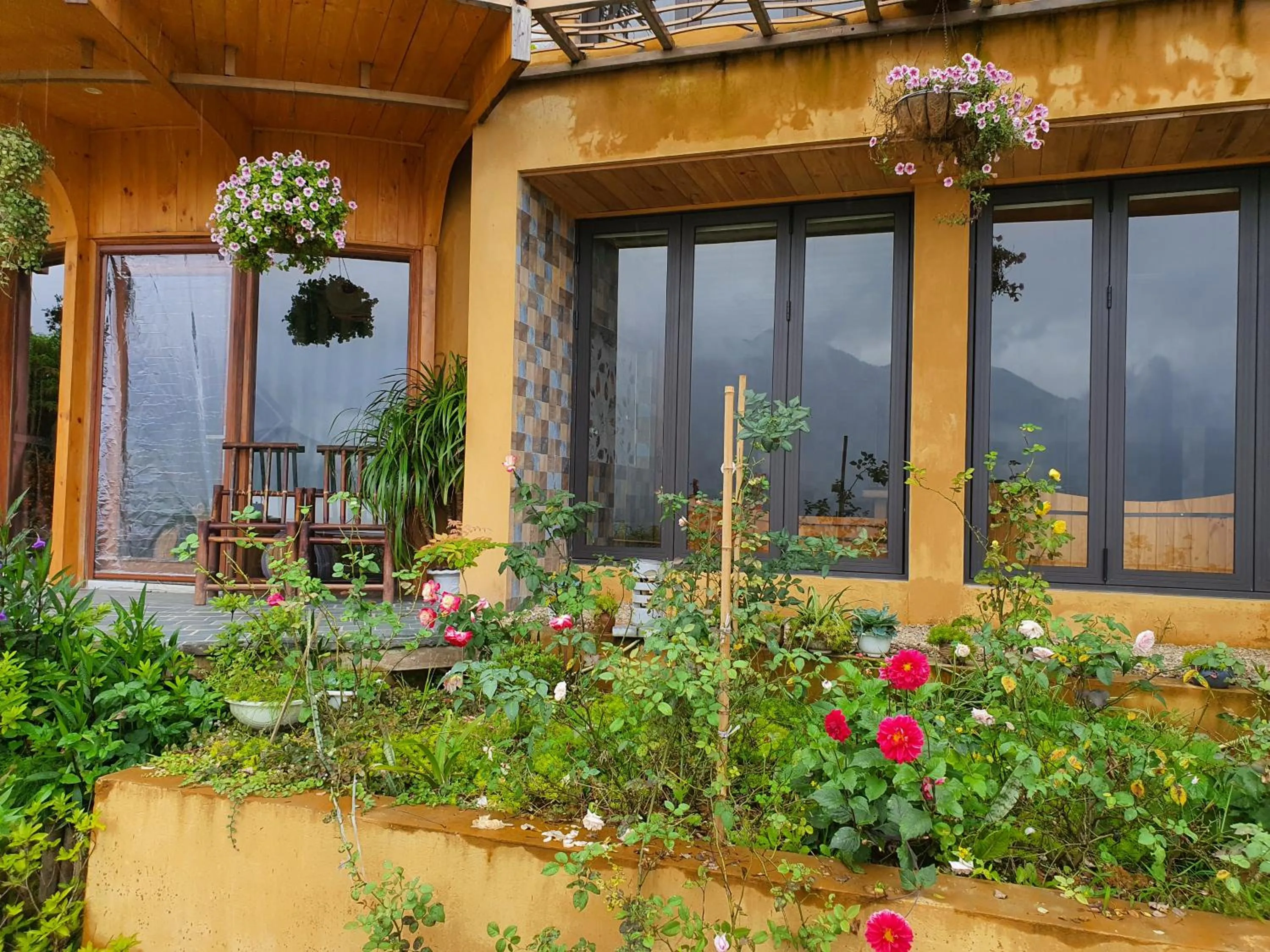 Sapa Clay House - Mountain Retreat