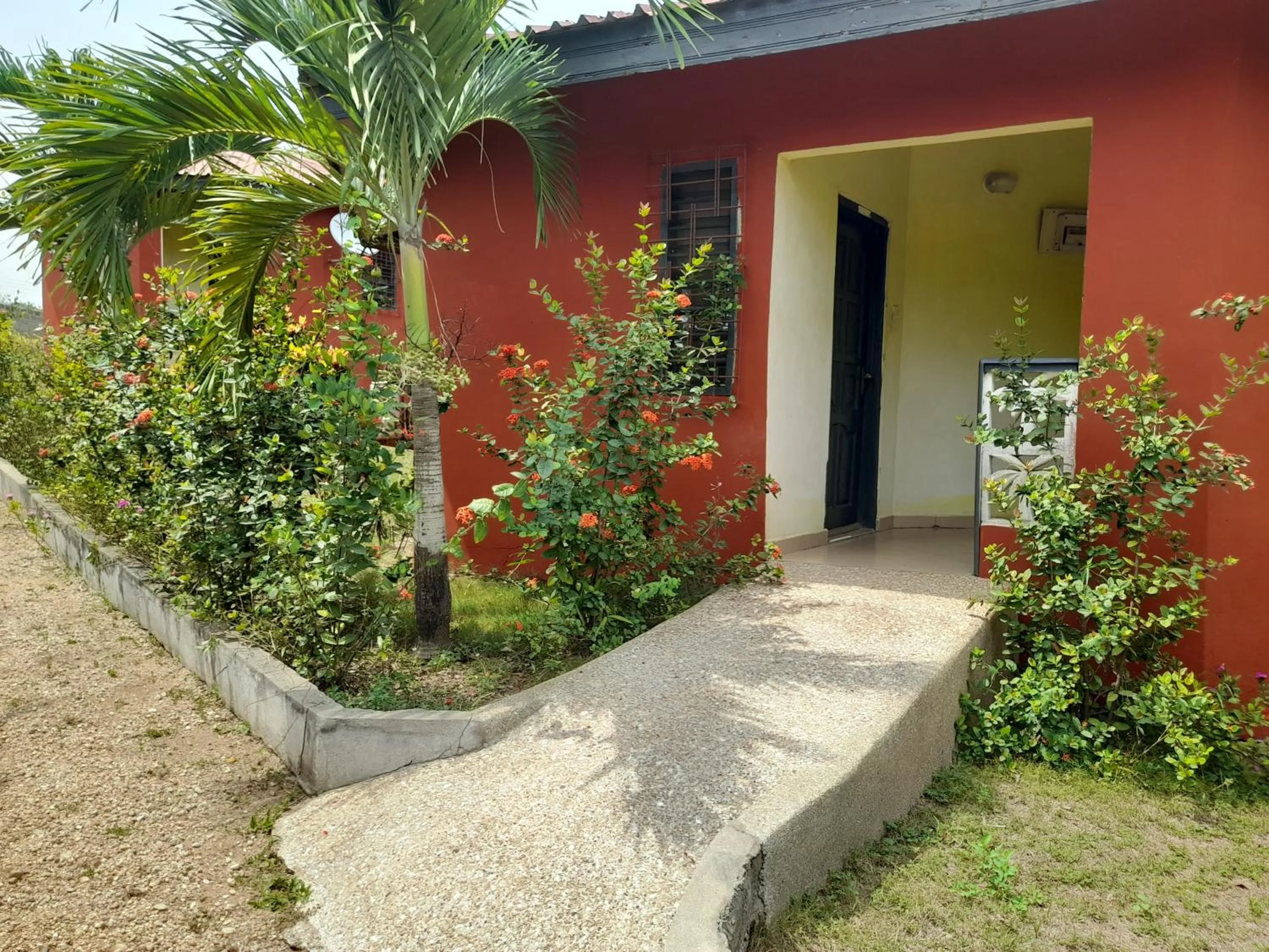 Paradise Ocean Resort