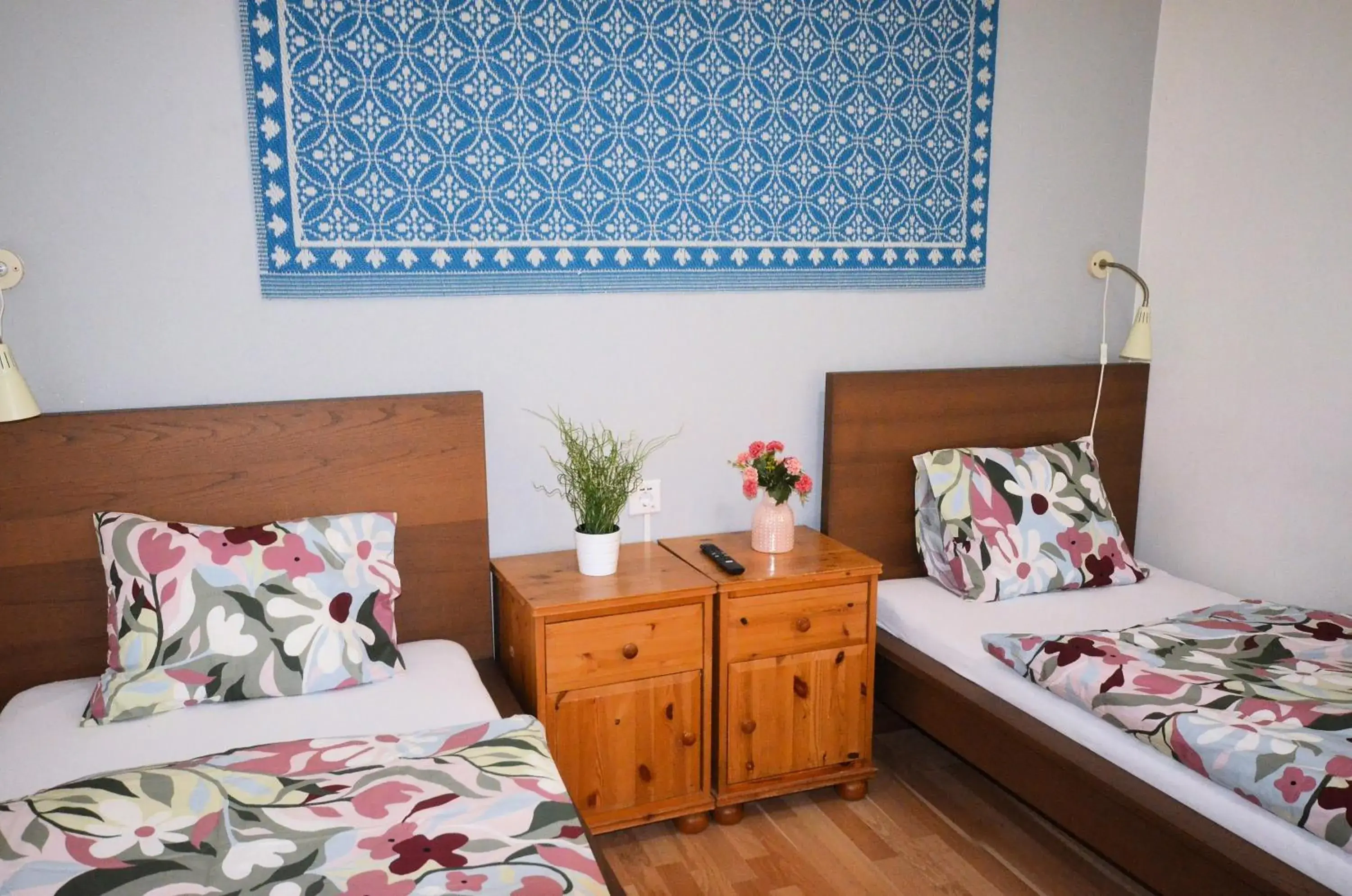 Superior Twin Room with Shared Bathroom in Travel&Joy backpackers Superior Twin Room with Shared Bathroom in Travel&Joy backpackers