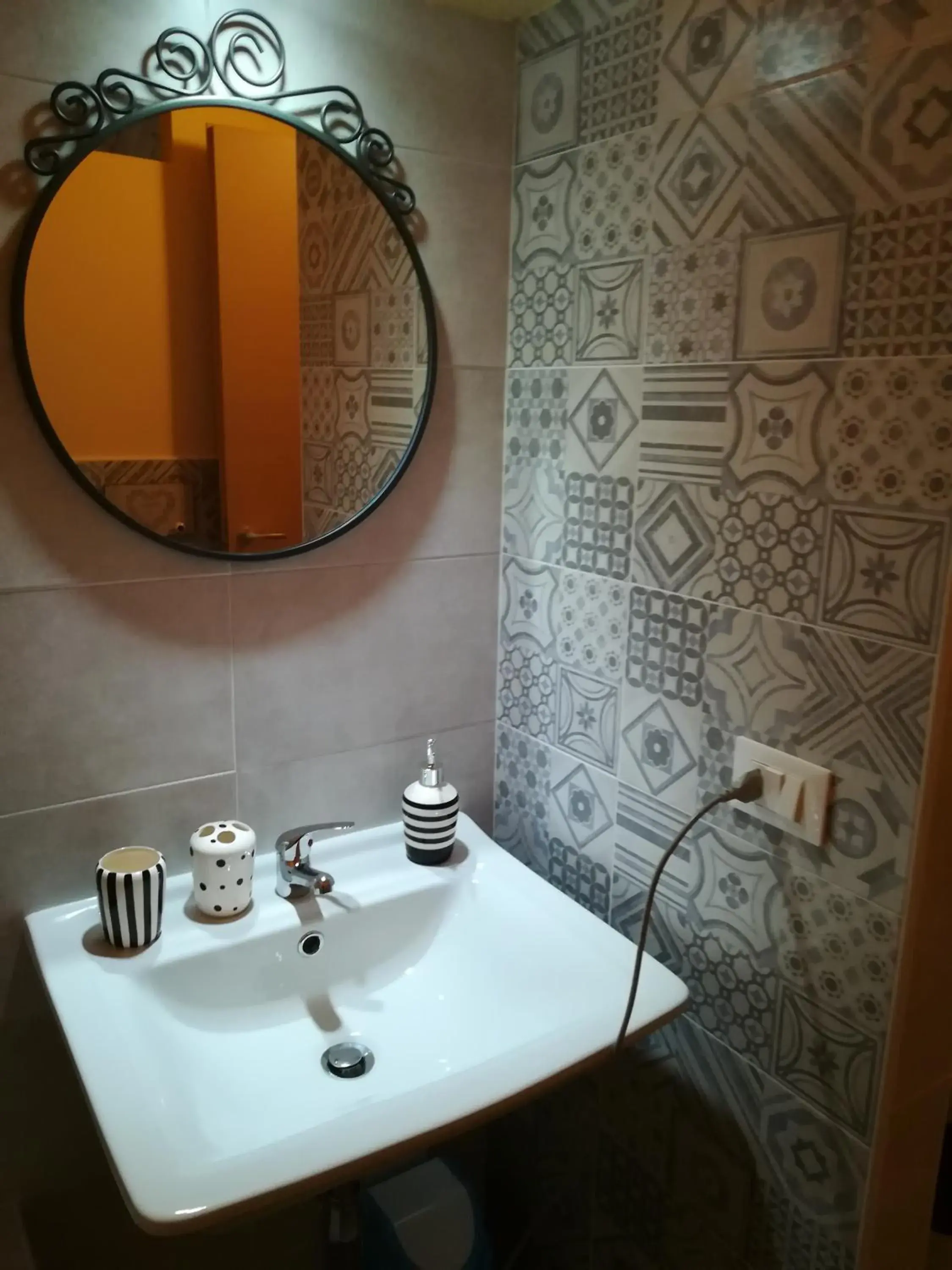 Quadruple Room with Private Bathroom - single occupancy in B&B Da Nonna 'Nzia Quadruple Room with Private Bathroom - single occupancy in B&B Da Nonna 'Nzia