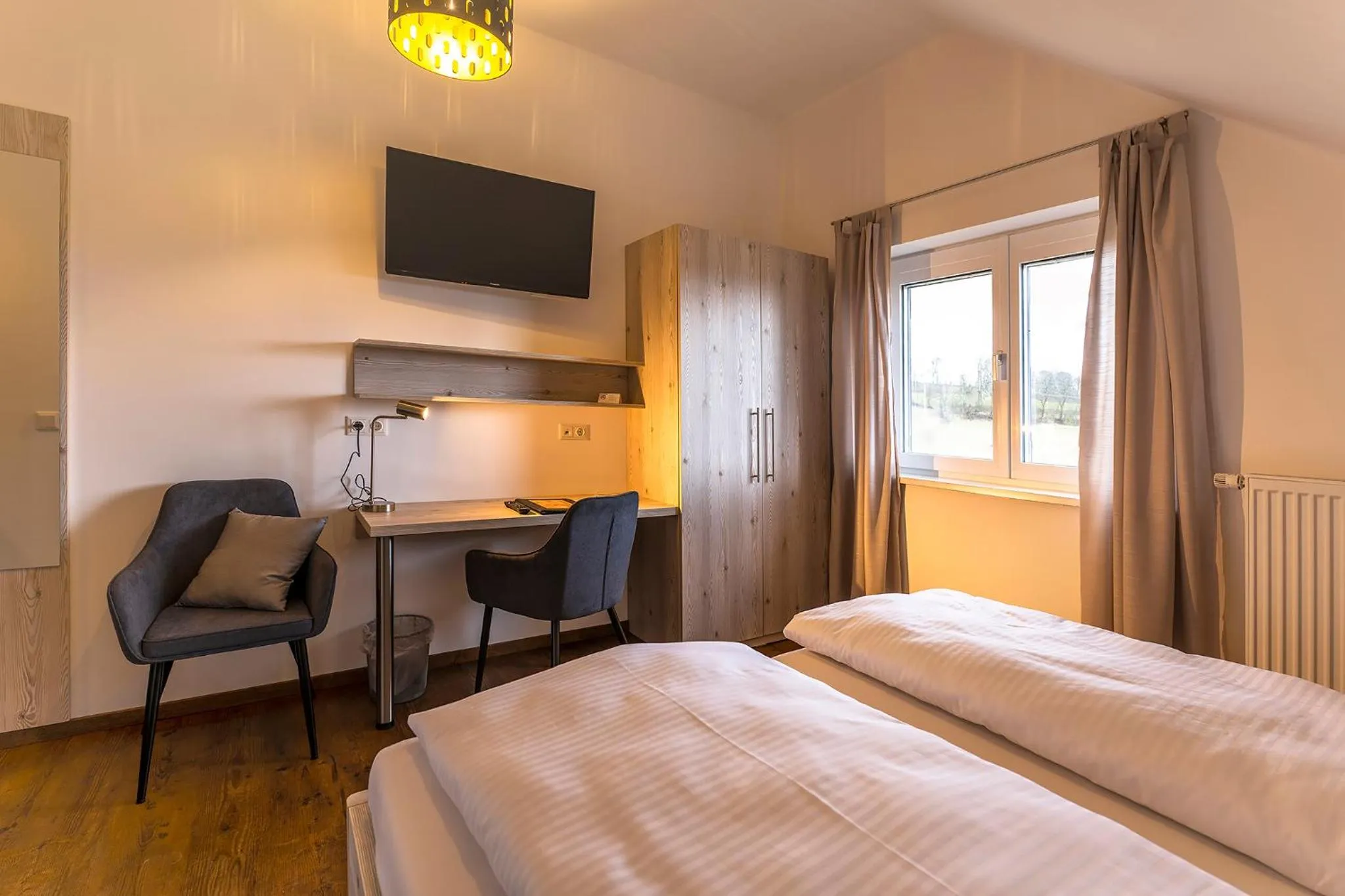 Bed in Familiengasthof Schaller