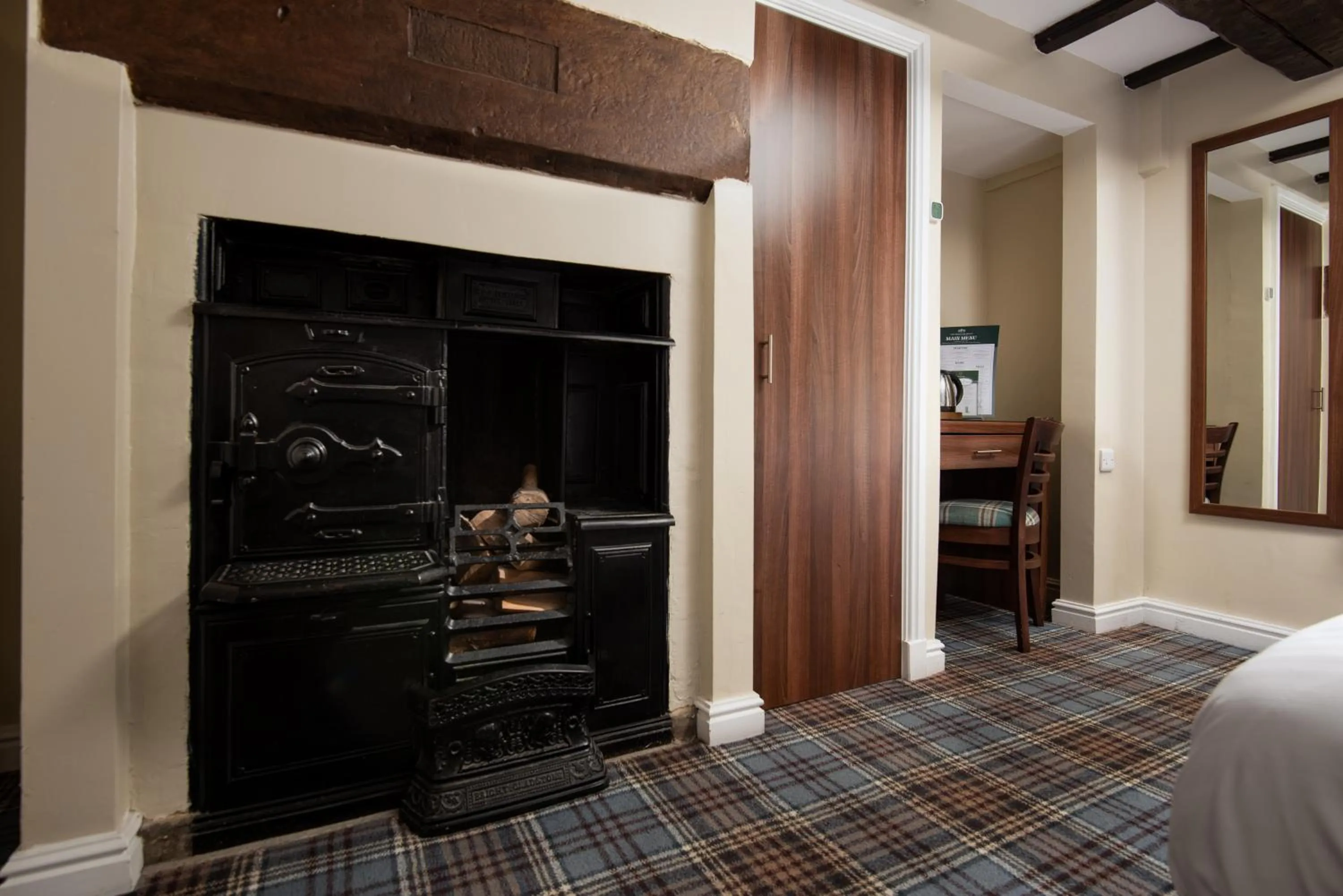 Bedroom, Bed in The King's Head Inn - The Inn Collection Group