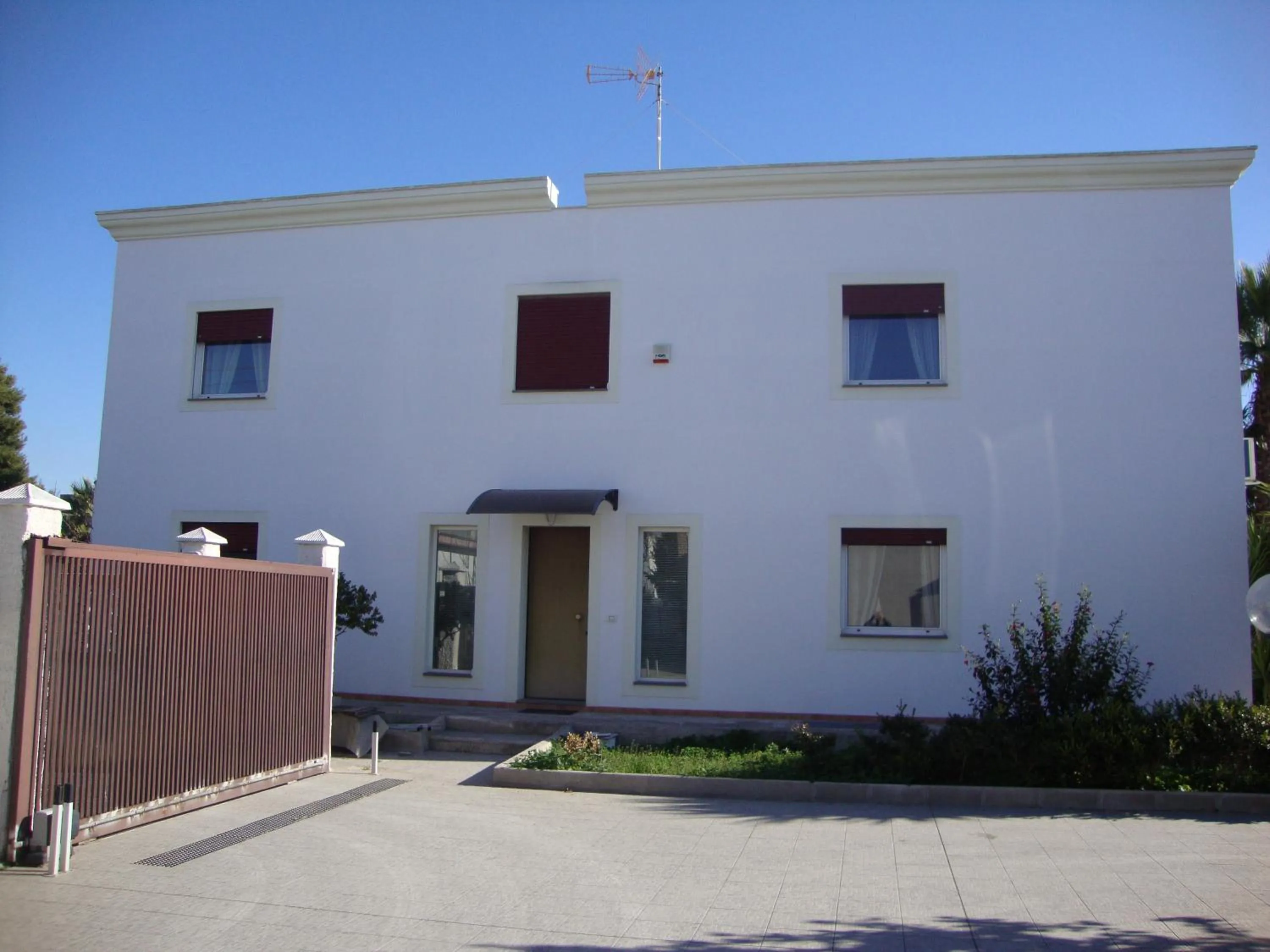 Property building in La Villa Bianca