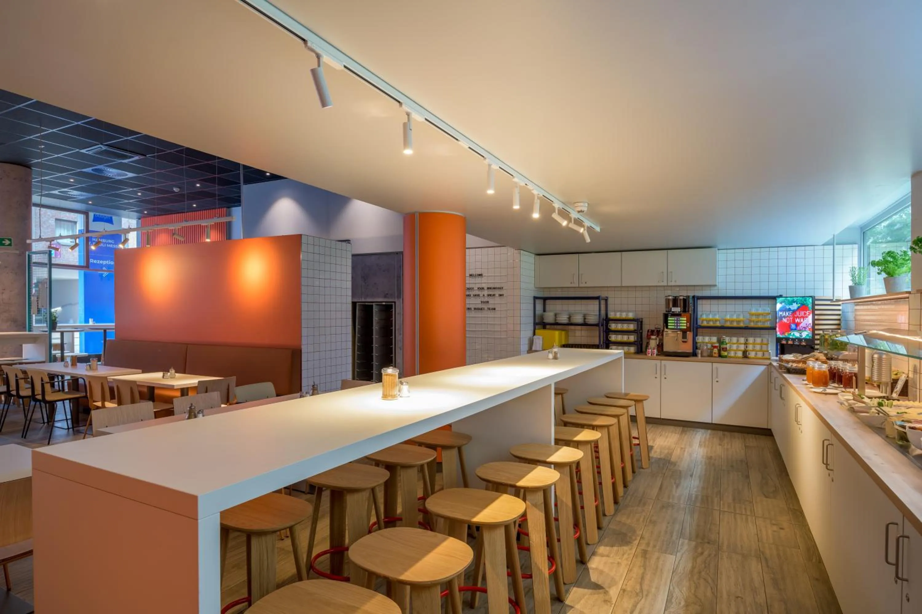 Restaurant/places to eat in ibis budget Hamburg St Pauli Messe - neu renoviert