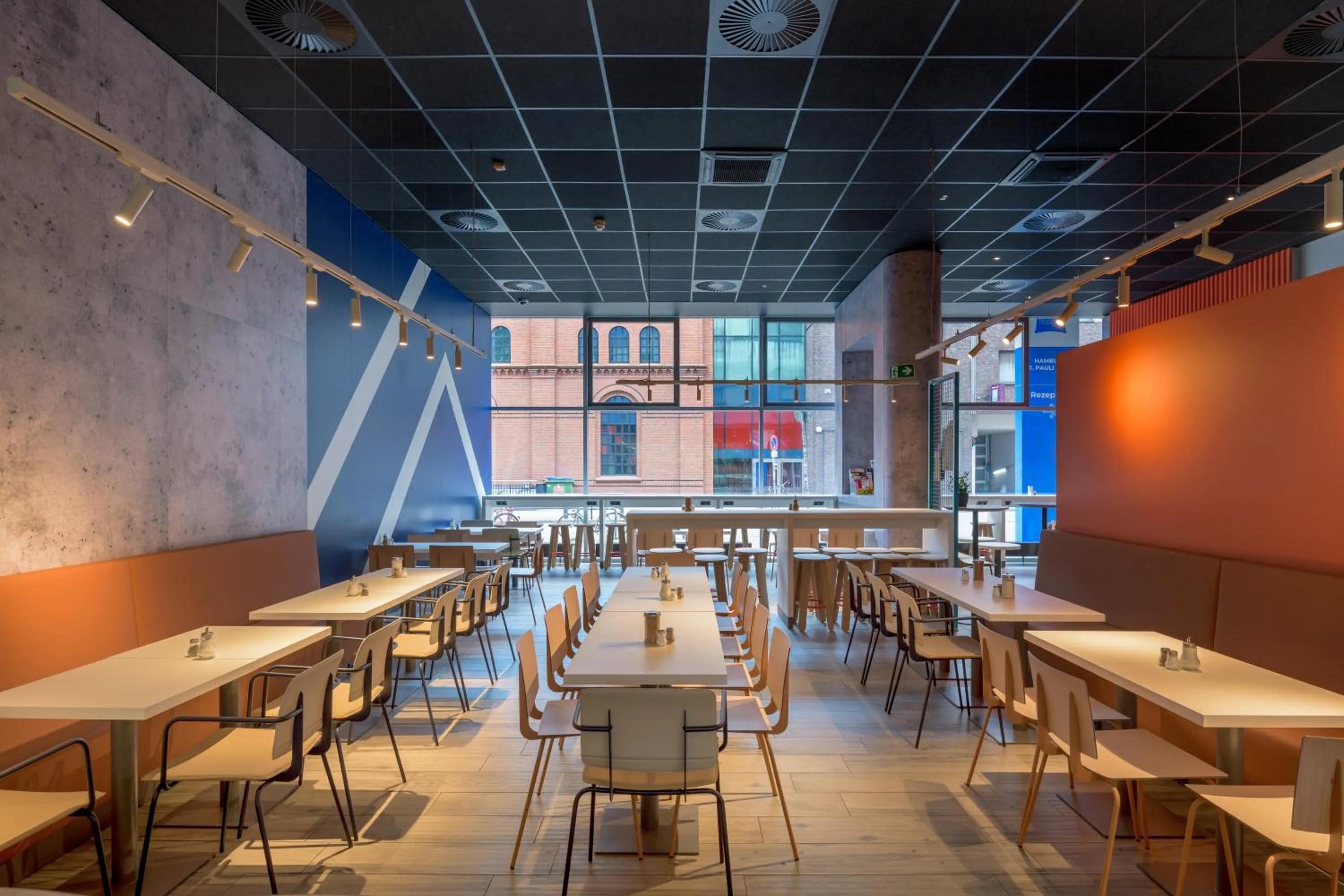 Restaurant/places to eat in ibis budget Hamburg St Pauli Messe - neu renoviert