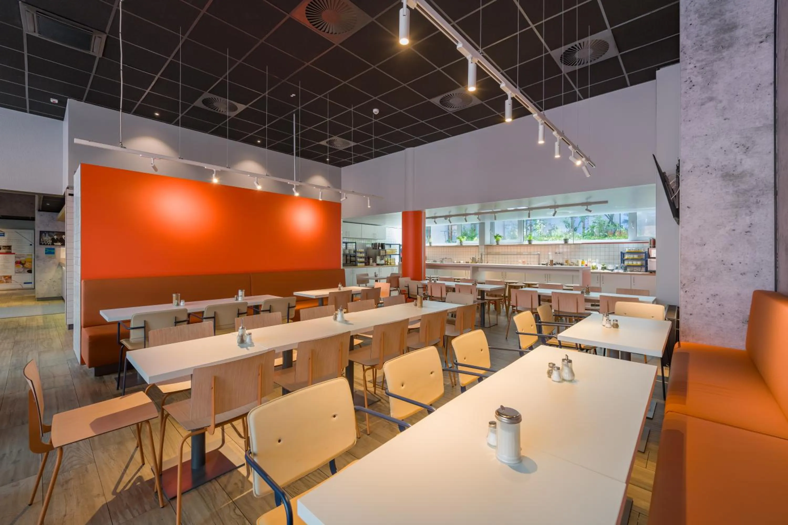 Restaurant/places to eat in ibis budget Hamburg St Pauli Messe - neu renoviert