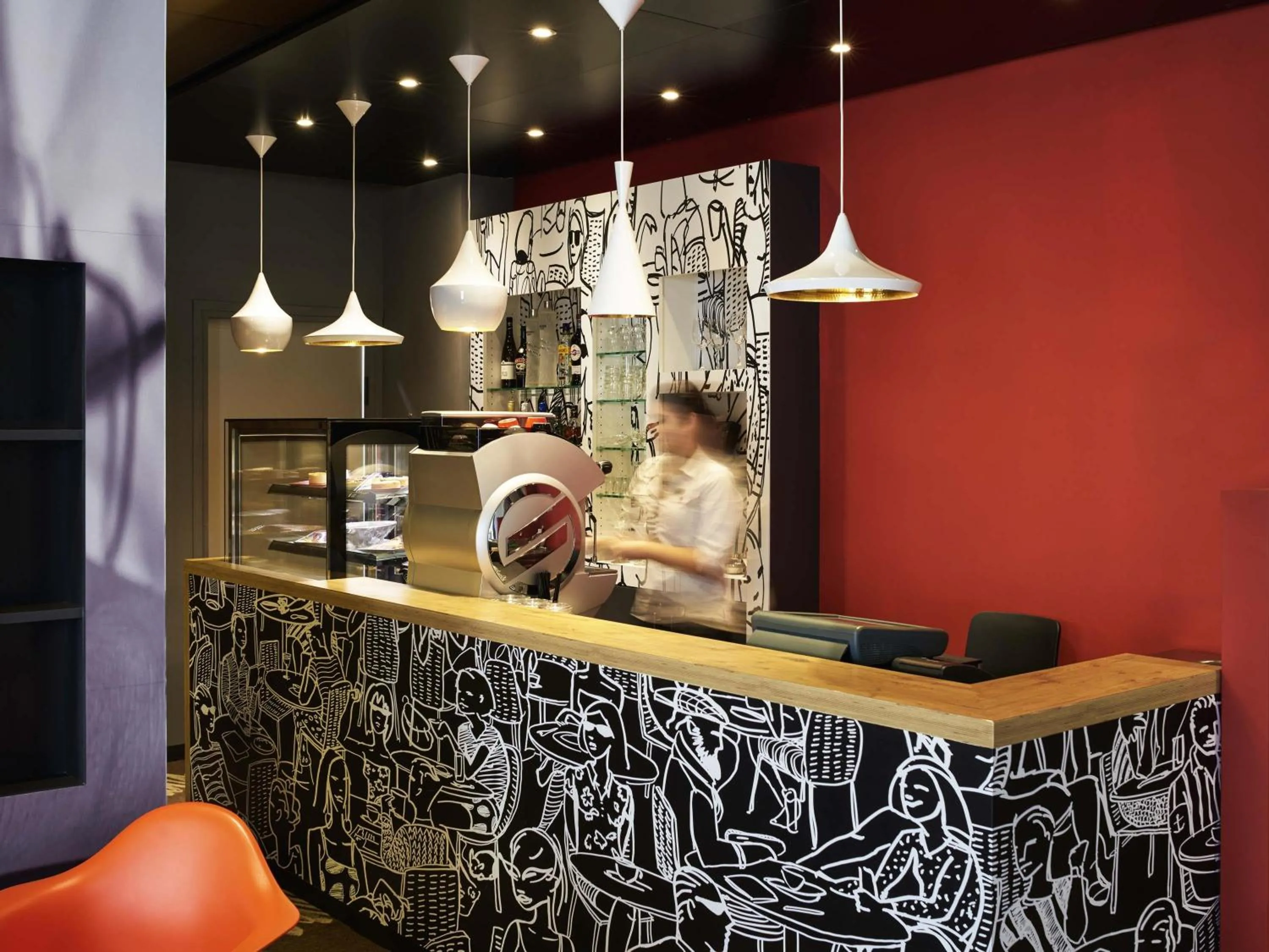 Lounge or bar in ibis Jerusalem city Center - An AccorHotels Brand
