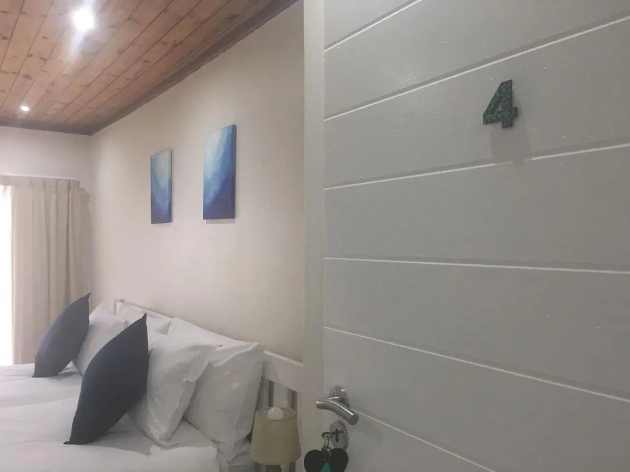 Bedroom, Bed in Paarl Mountain Lodge