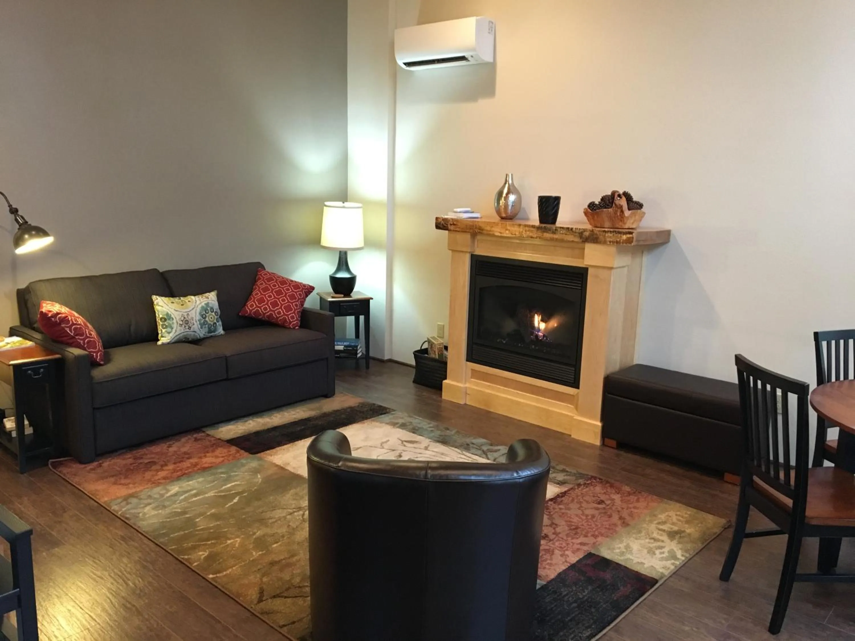 Bed in Hoh Valley Cabins